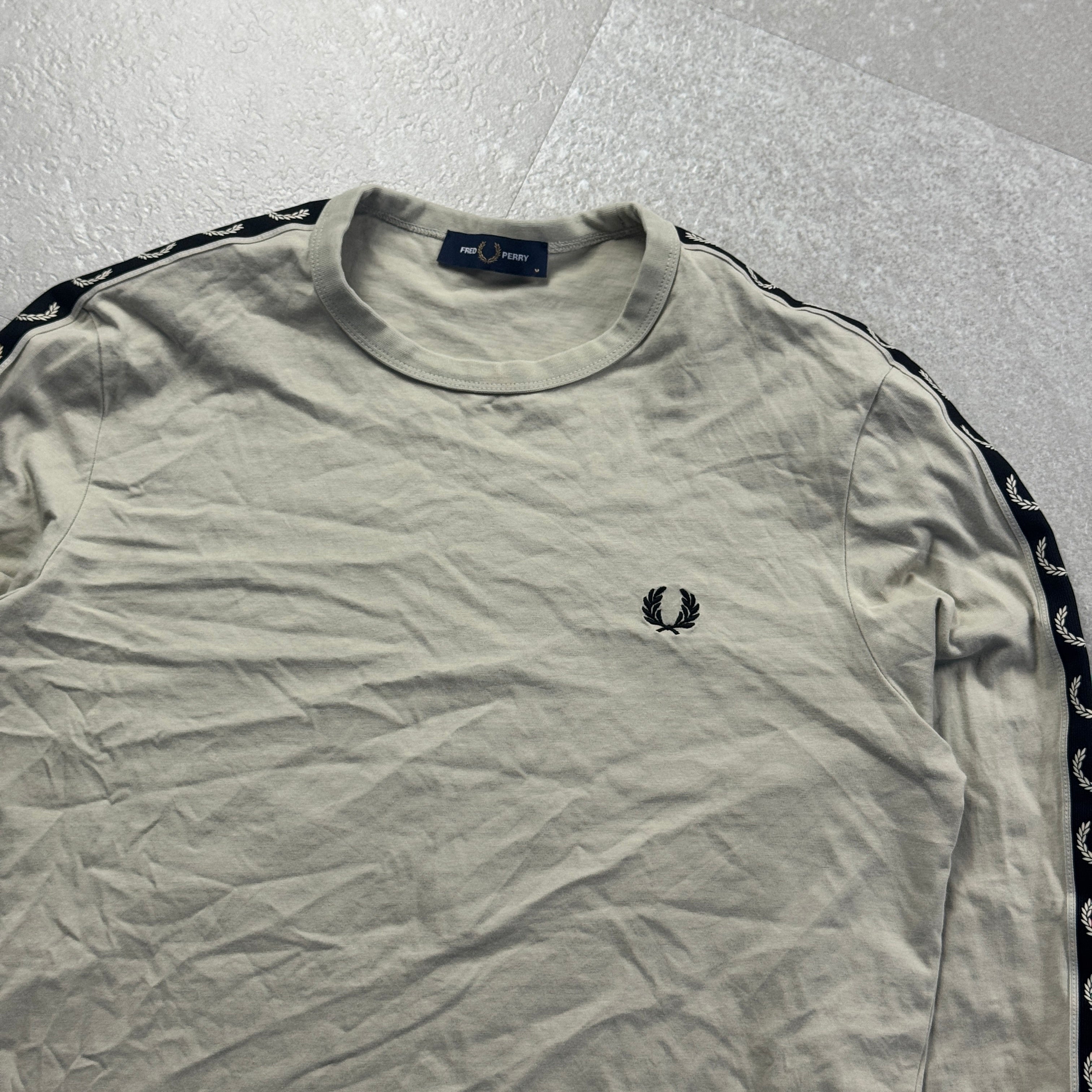 Fred Perry Longsleeve (M)