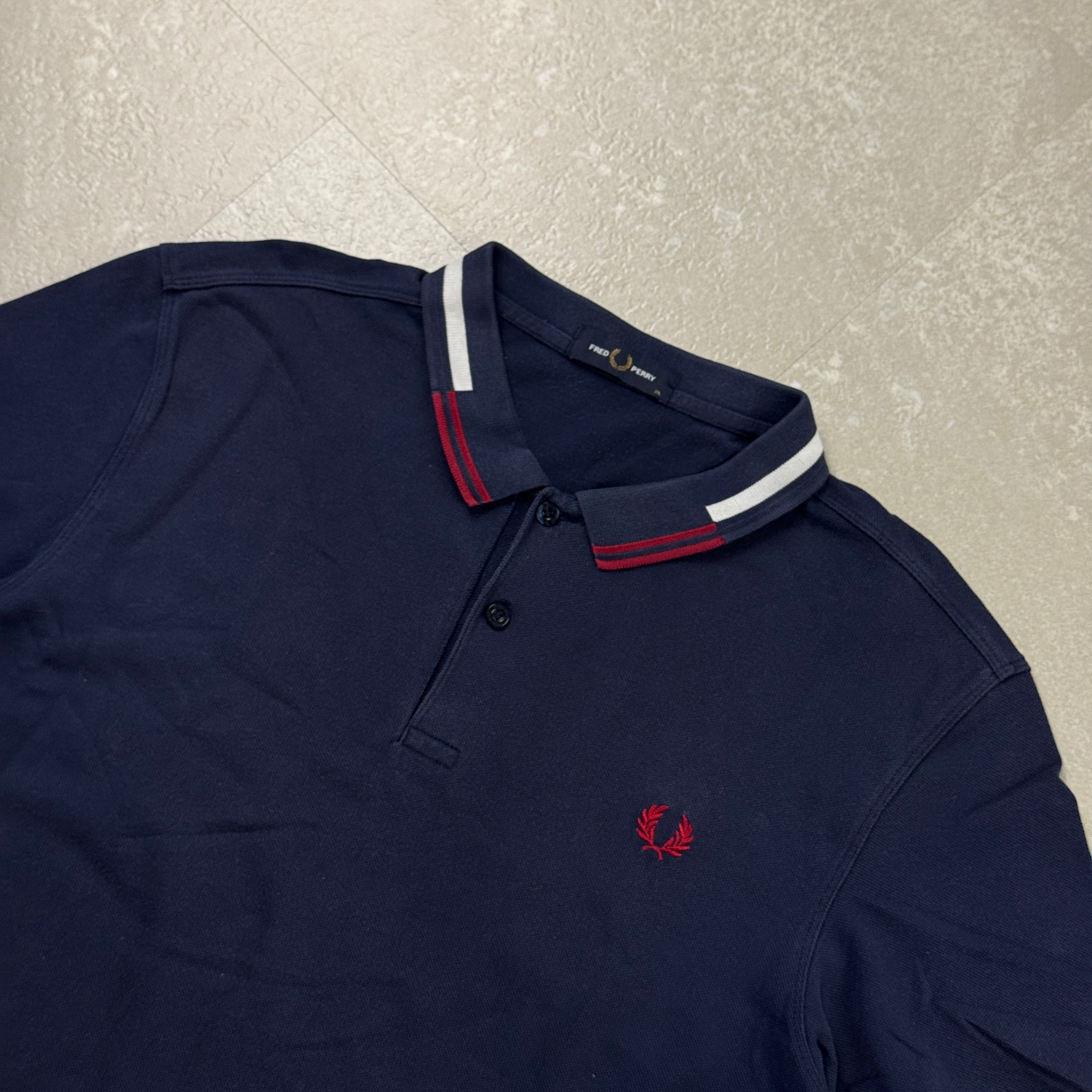 Fred Perry Poloshirt (XL)