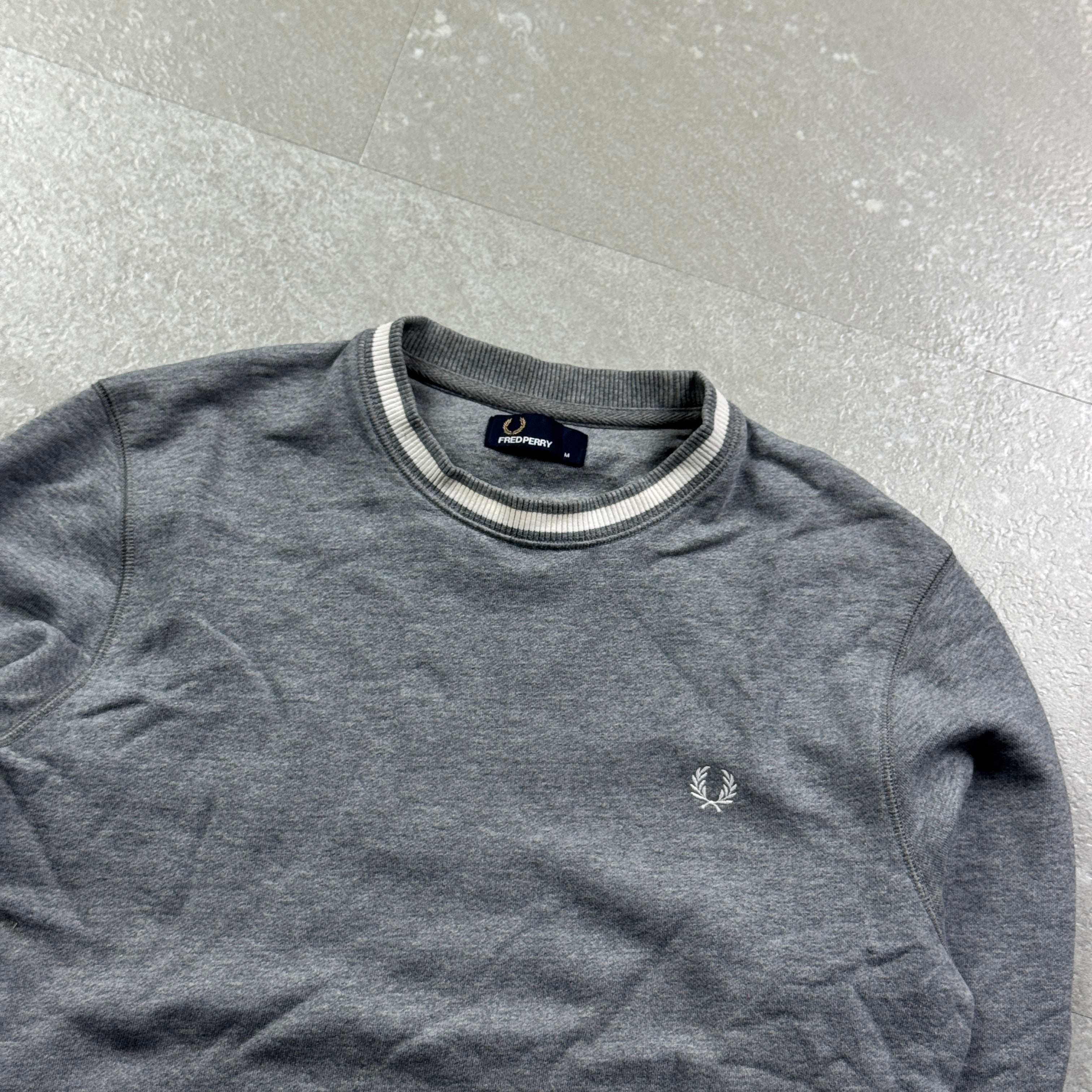 Fred Perry Sweater (M)