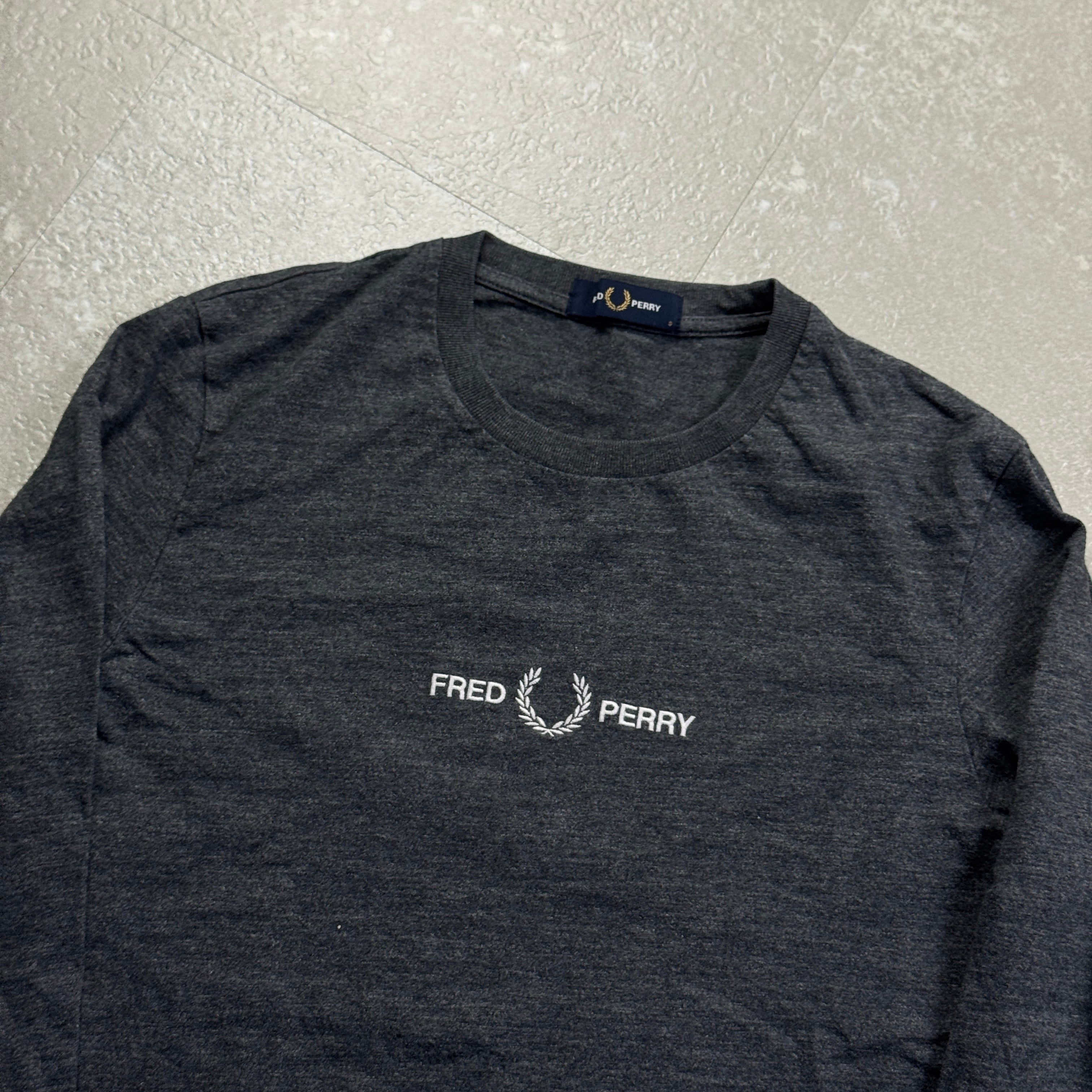 Fred Perry Longsleeve (S)