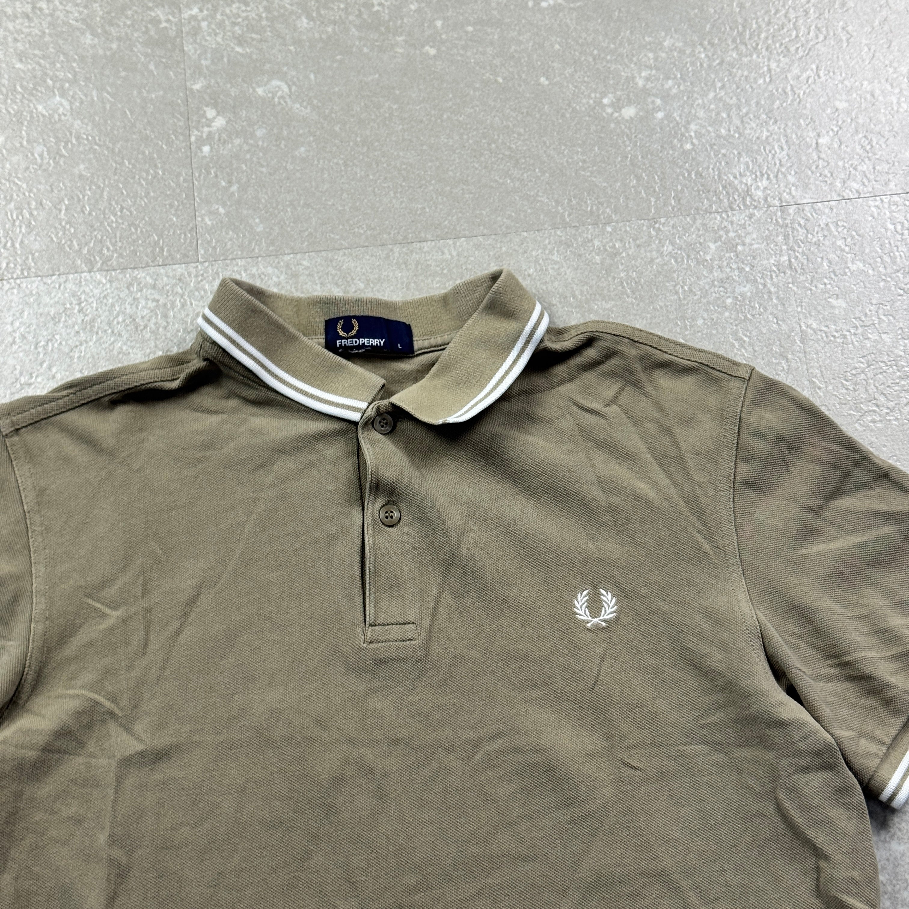 Fred Perry Poloshirt (L)
