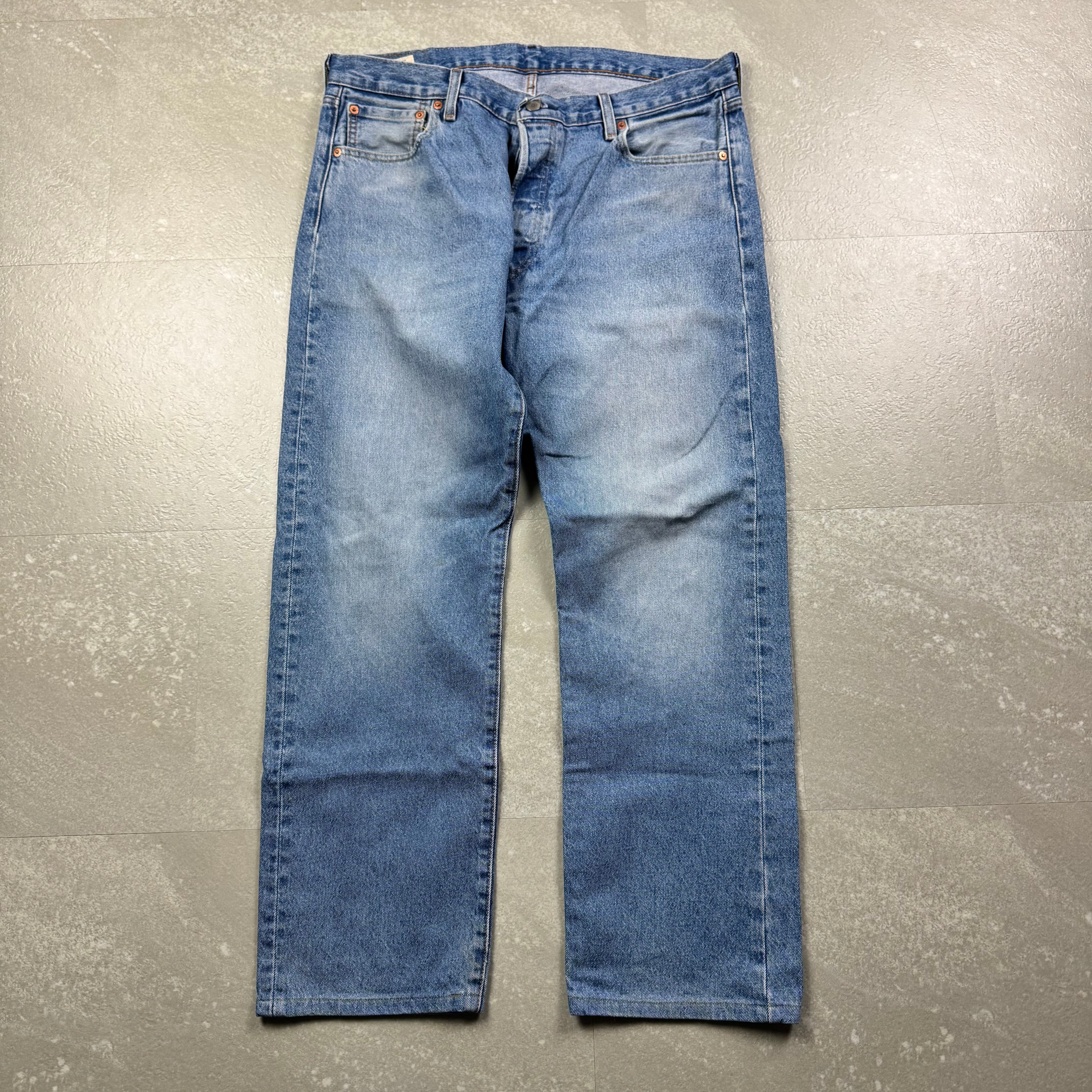 Levis 501 Jeans