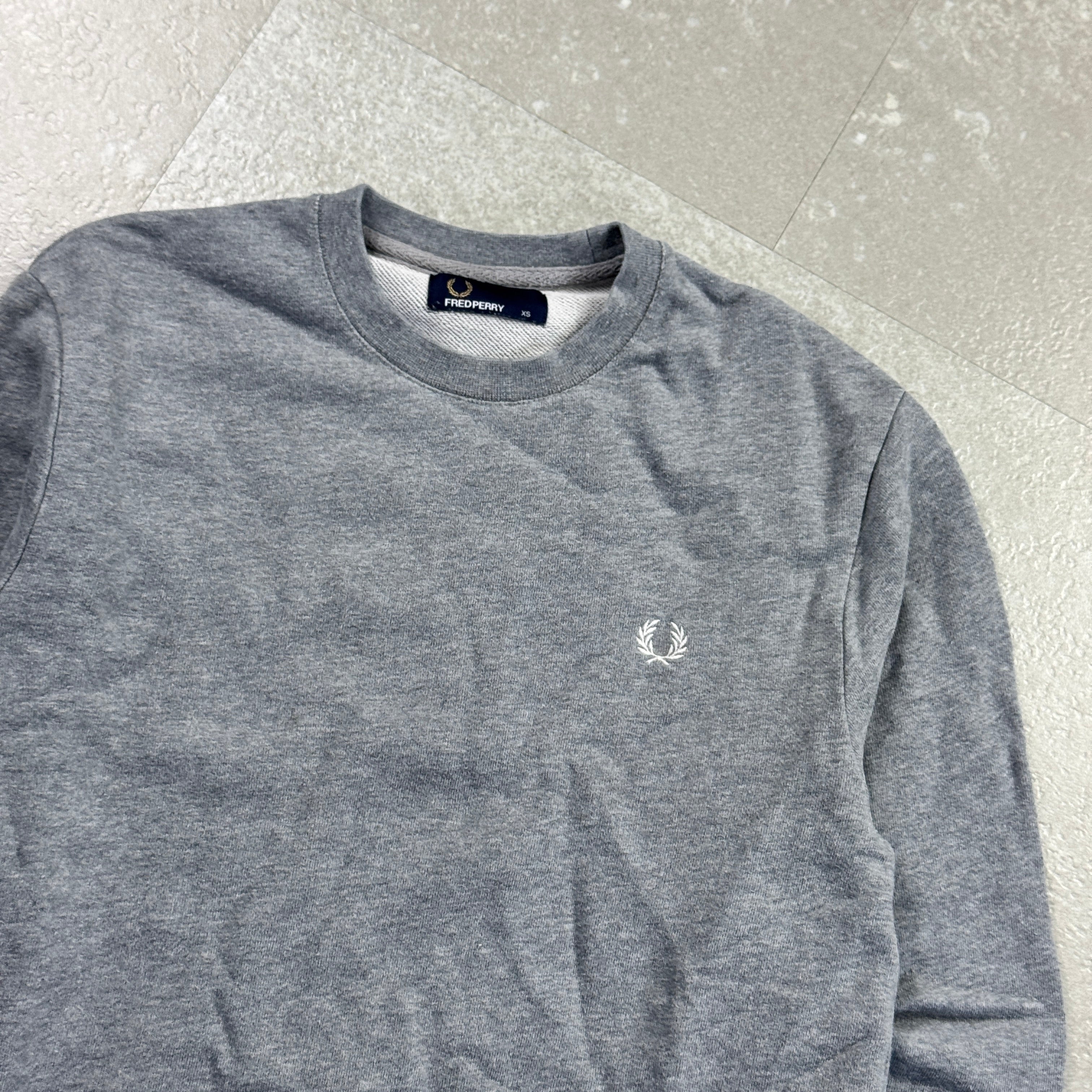 Fred Perry Sweater (XS)