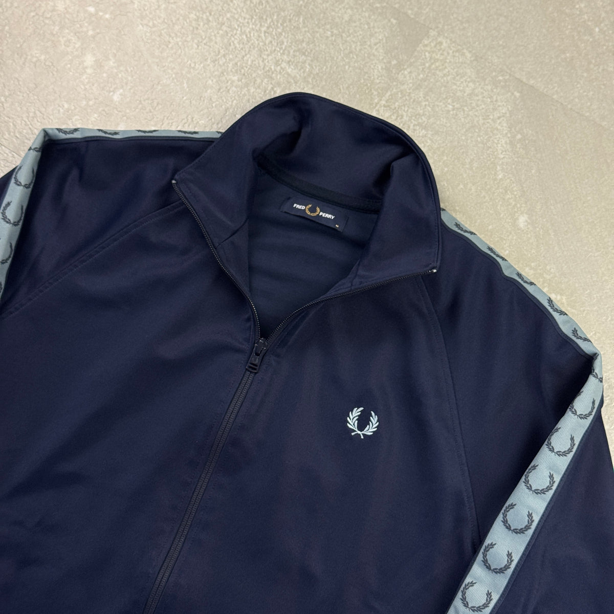 Fred Perry Trackjacket (M)