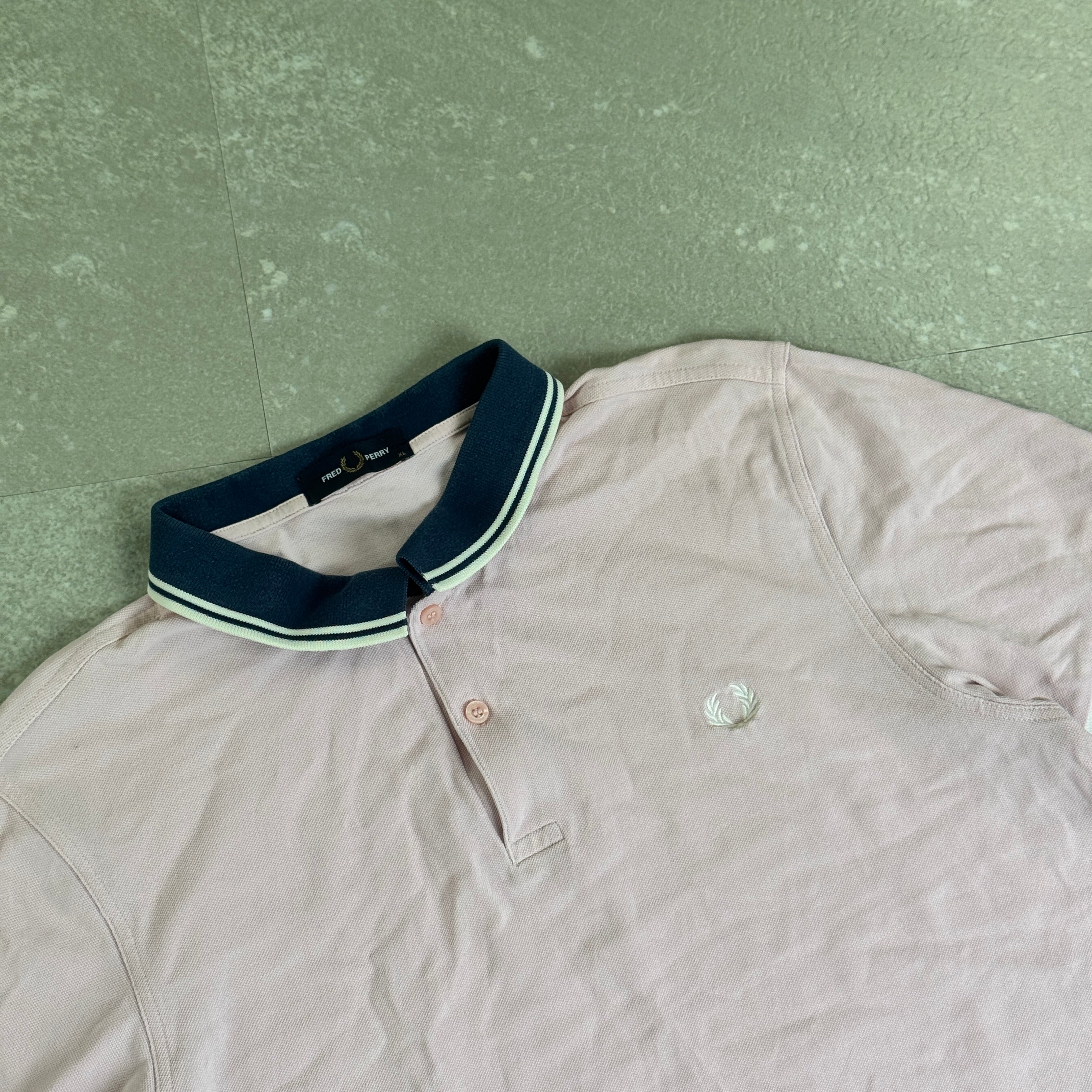 Fred Perry Poloshirt (XL)