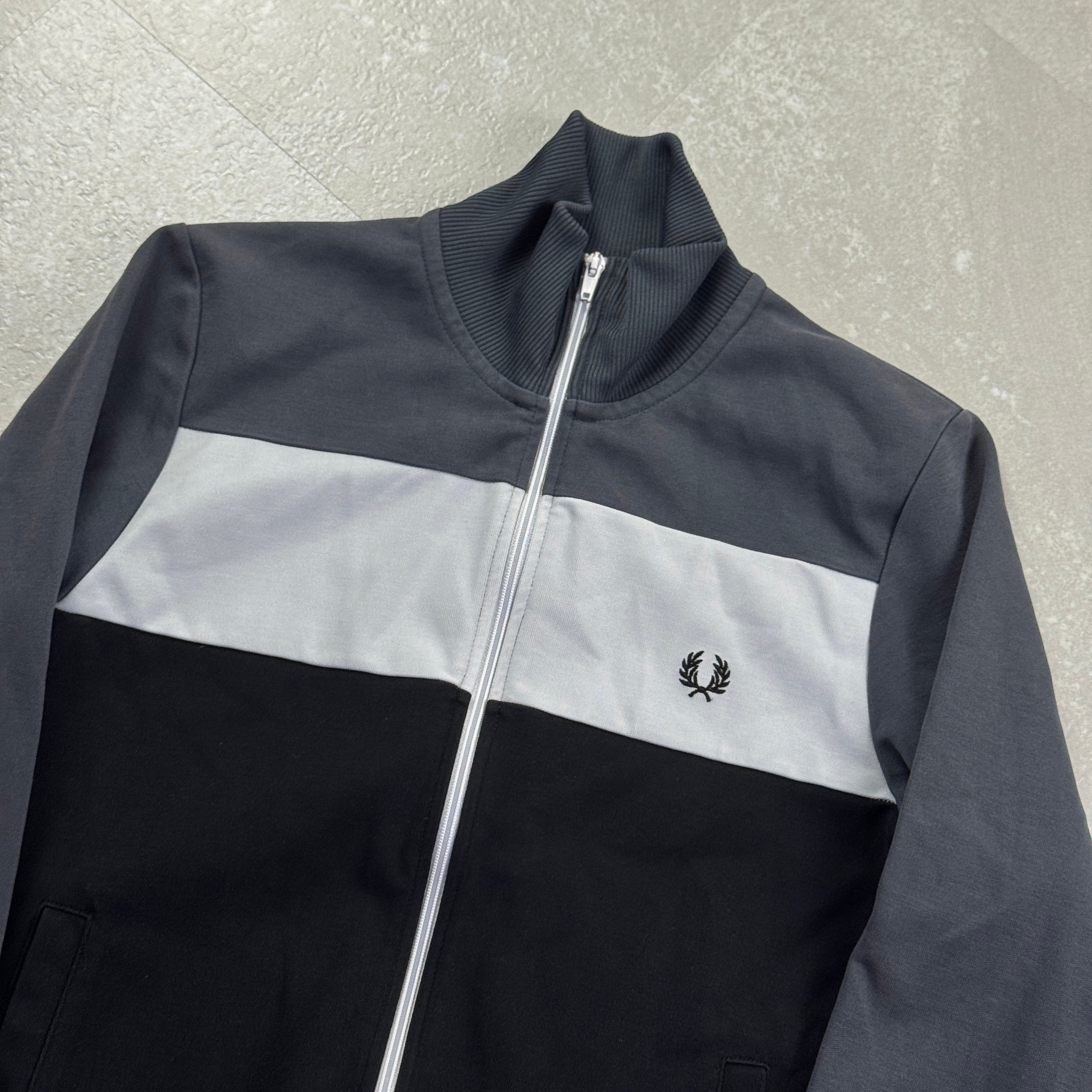 Fred Perry Trackjacket (S)