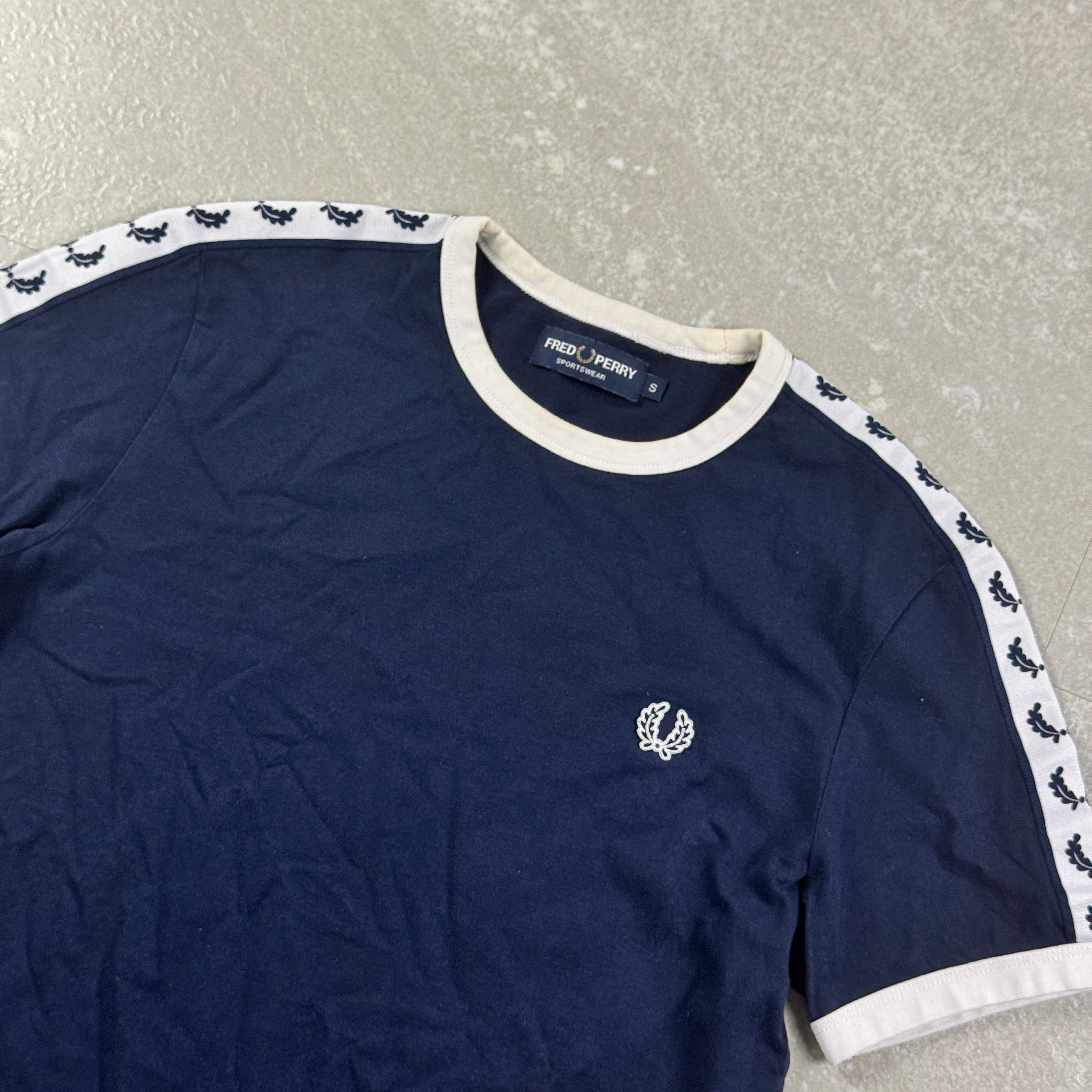 Fred Perry T-Shirt (S)
