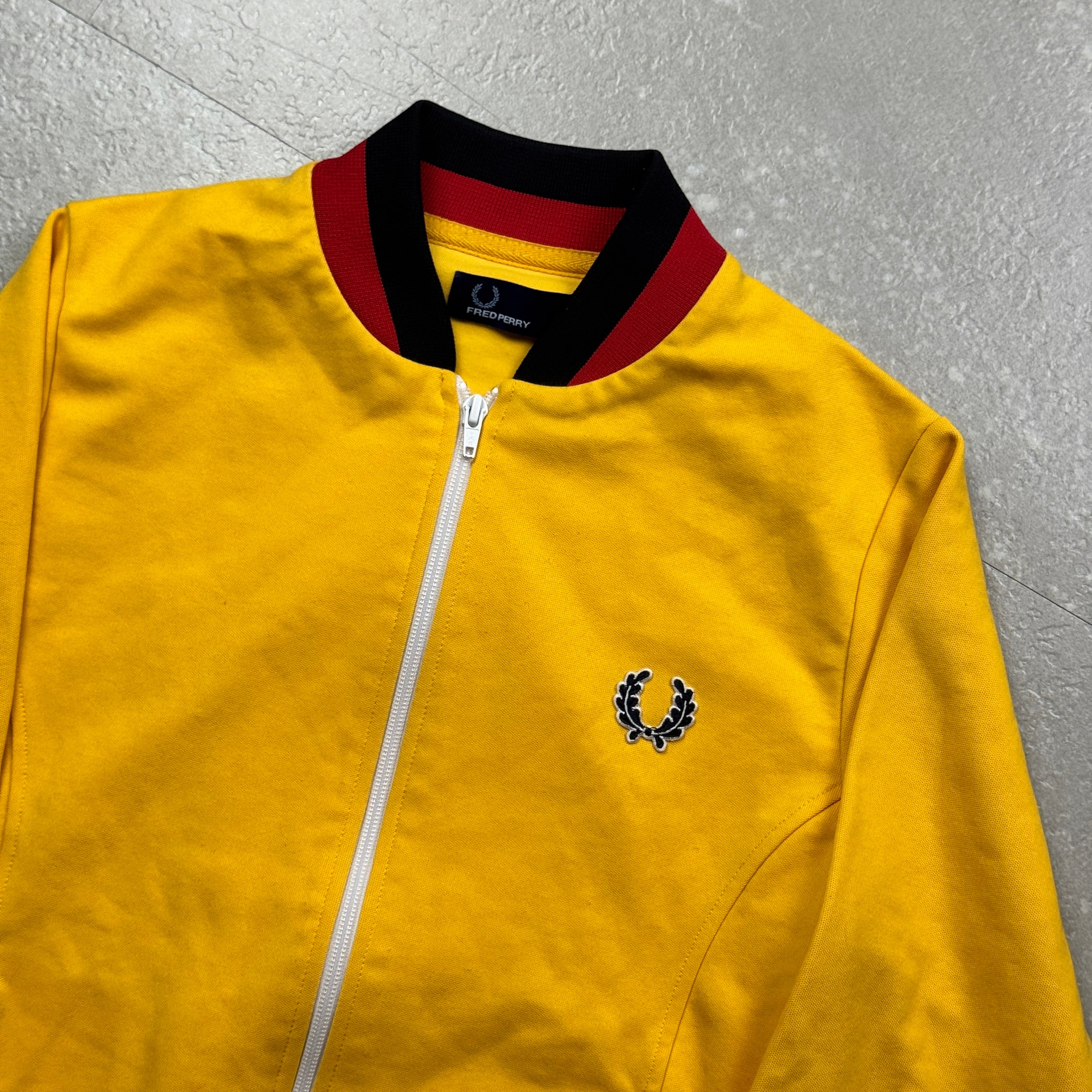 Fred Perry Trackjacket (S)