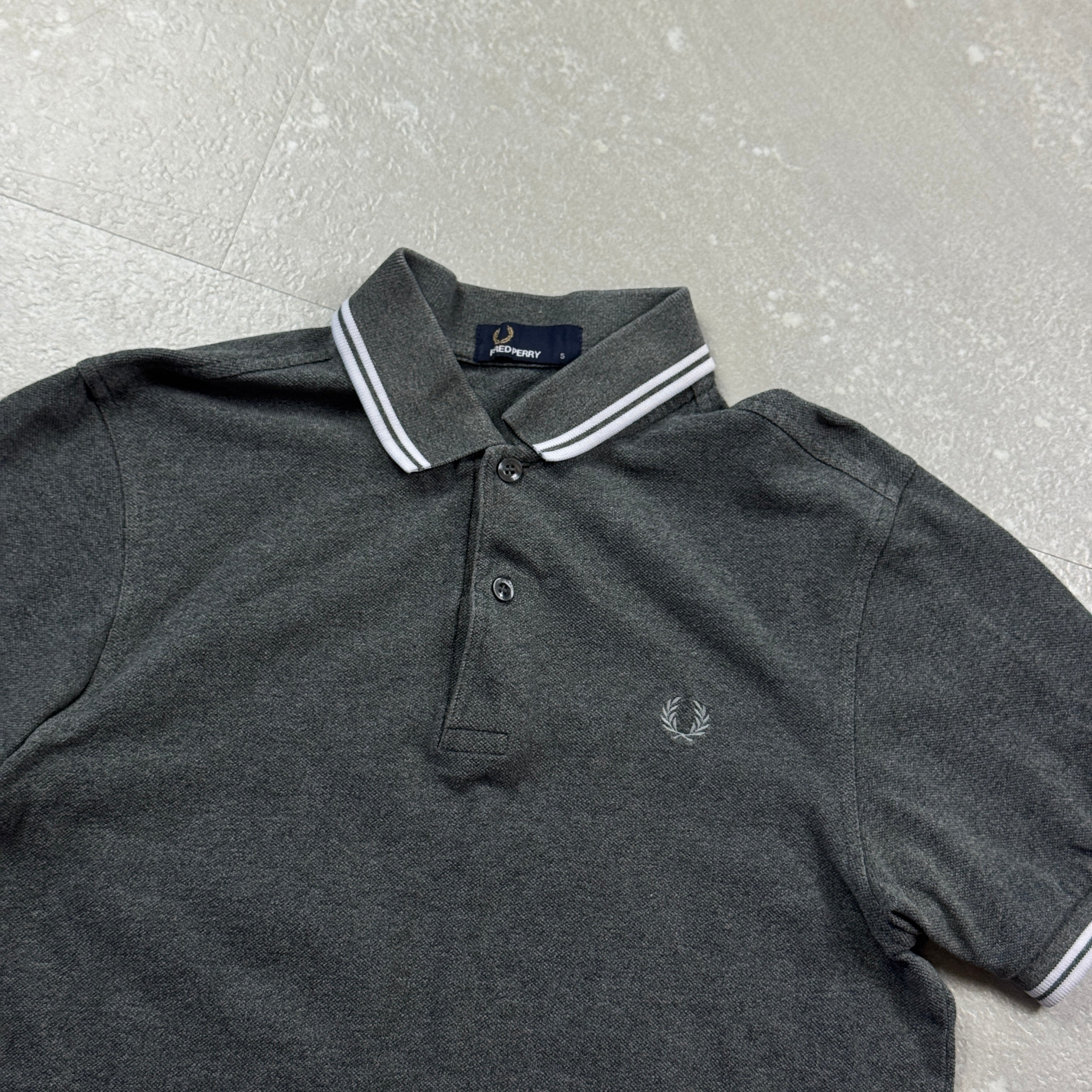Fred Perry Poloshirt (S)