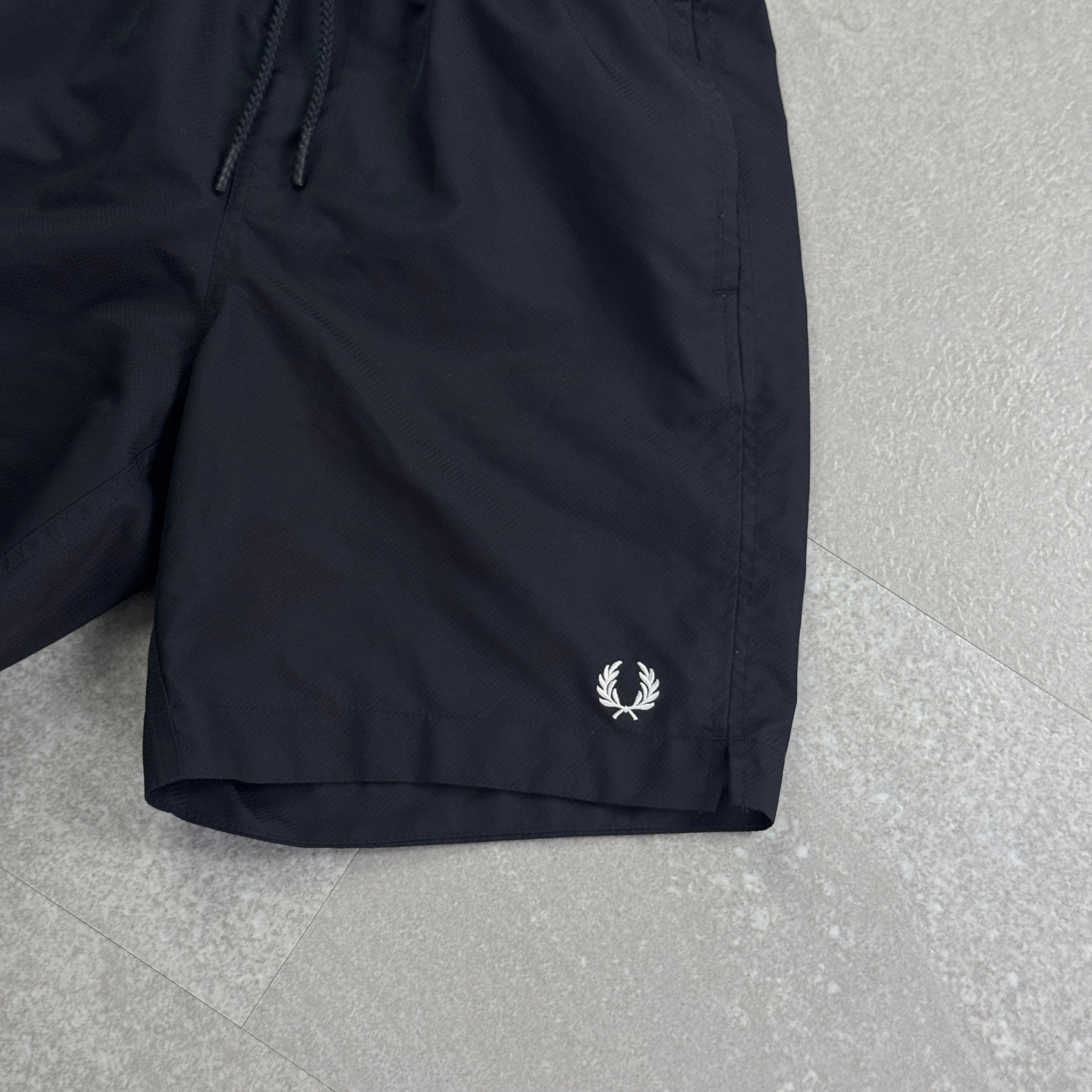 Fred Perry Shorts (S)