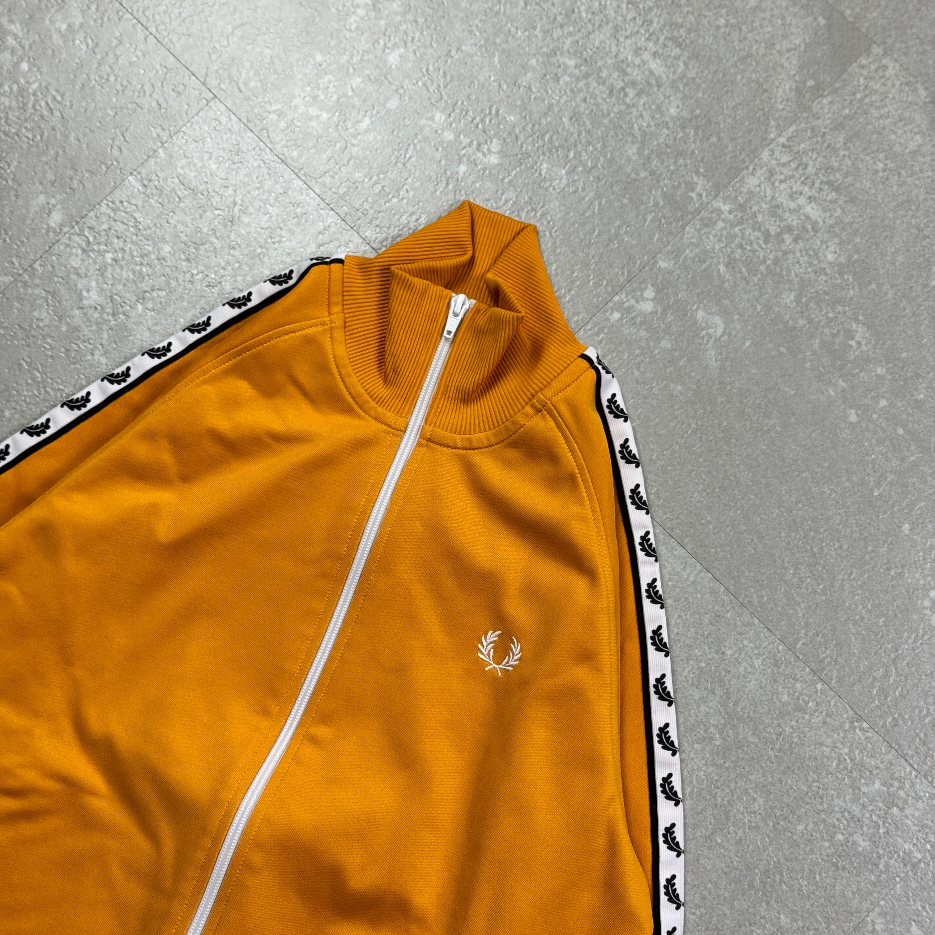 Fred Perry Trackjacket (XS)