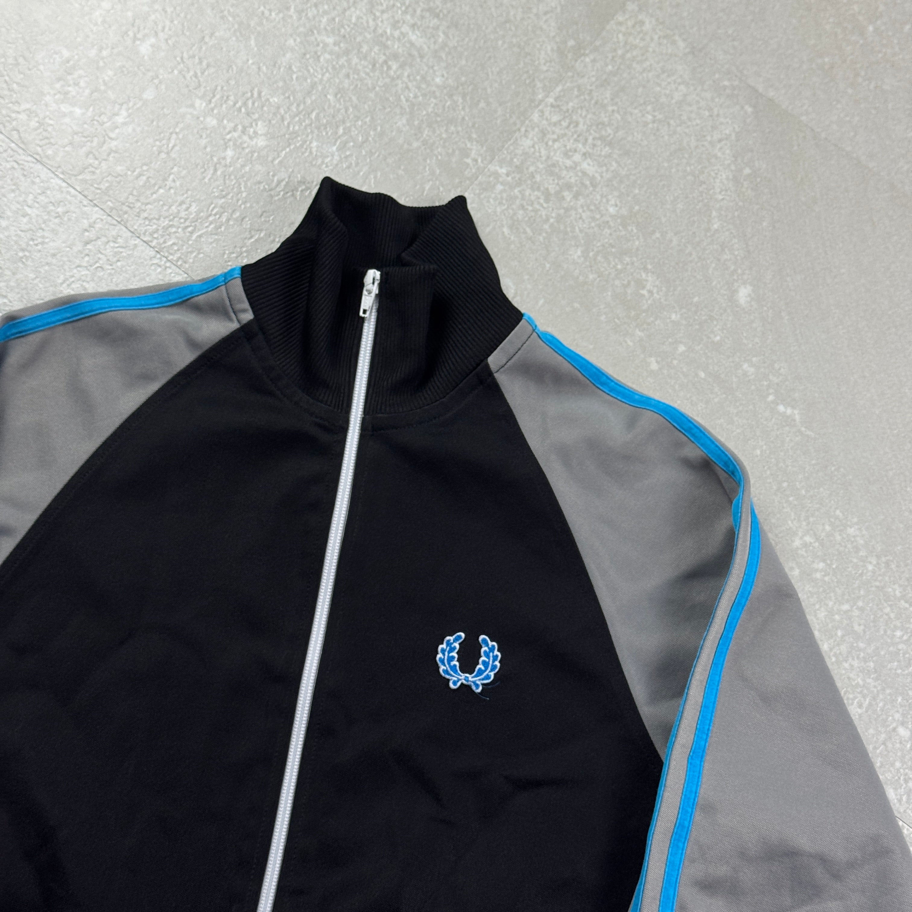 Fred Perry Trackjacket (XS)