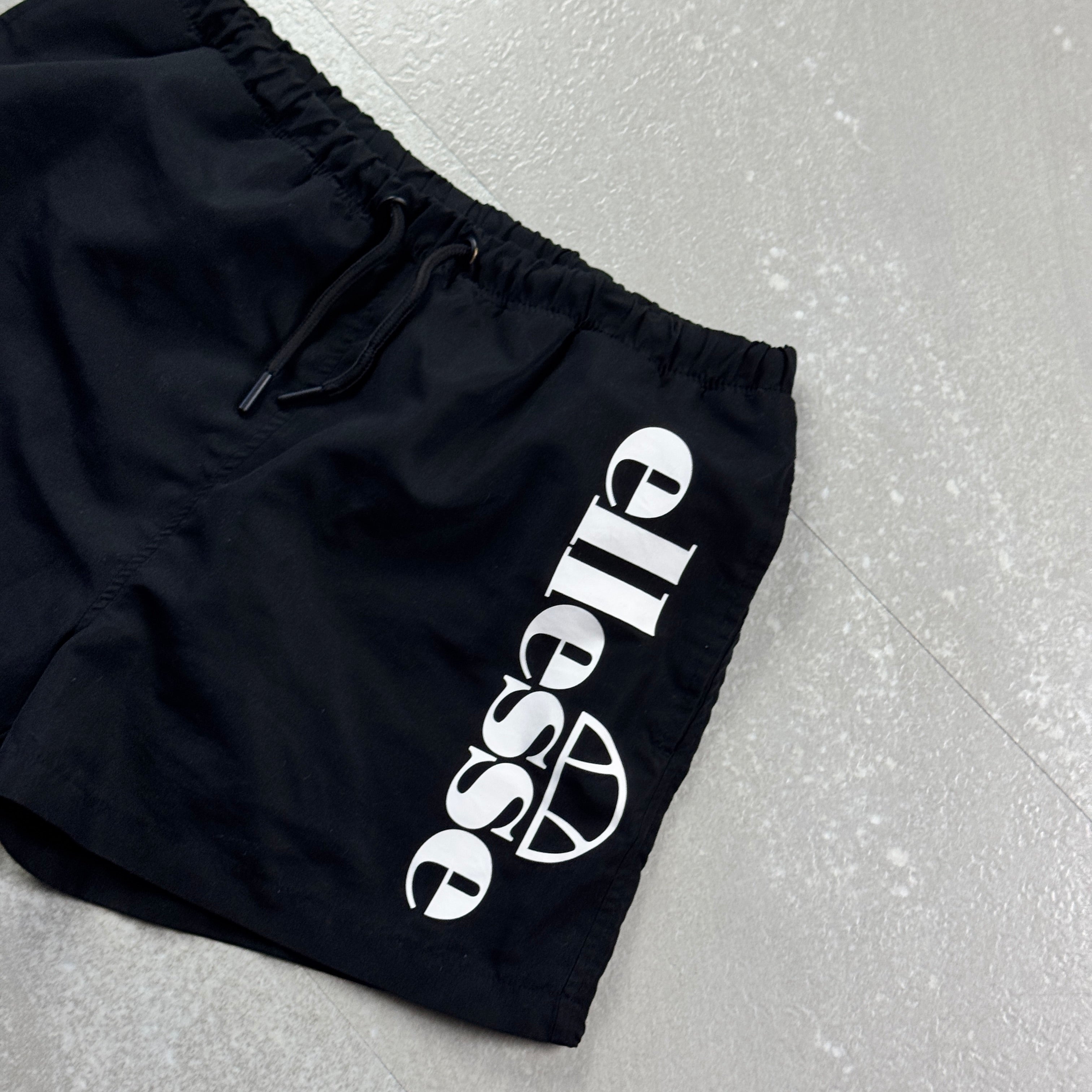 Ellesse Shorts (S)