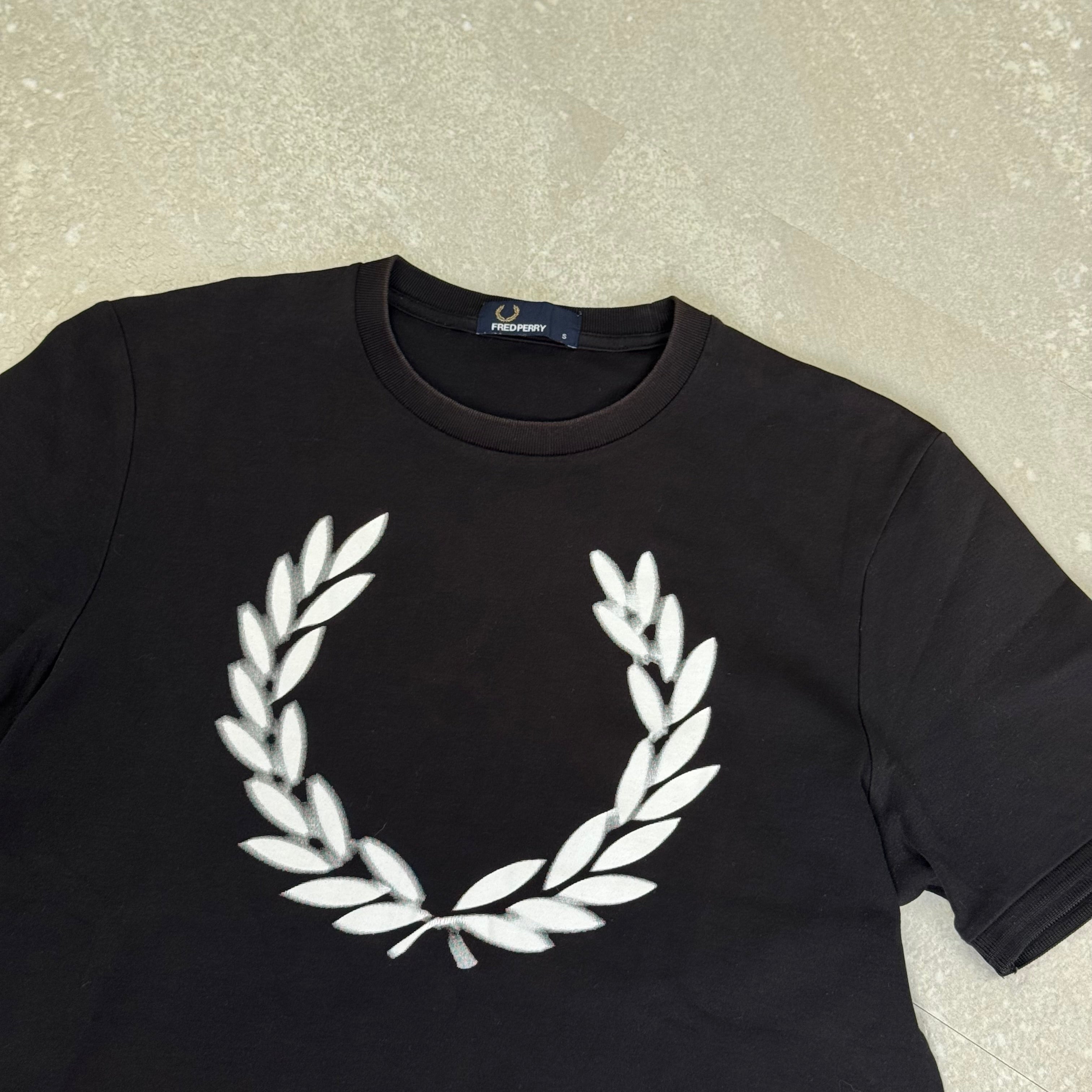 Fred Perry T-Shirt (S)
