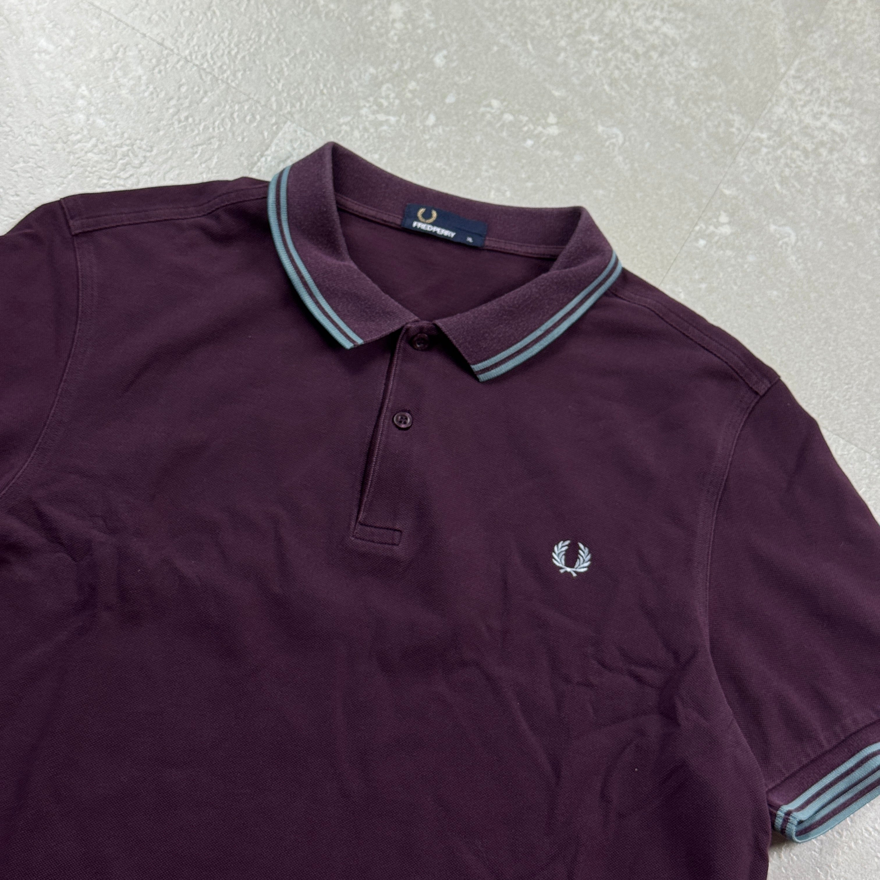 Fred Perry Poloshirt (XL)
