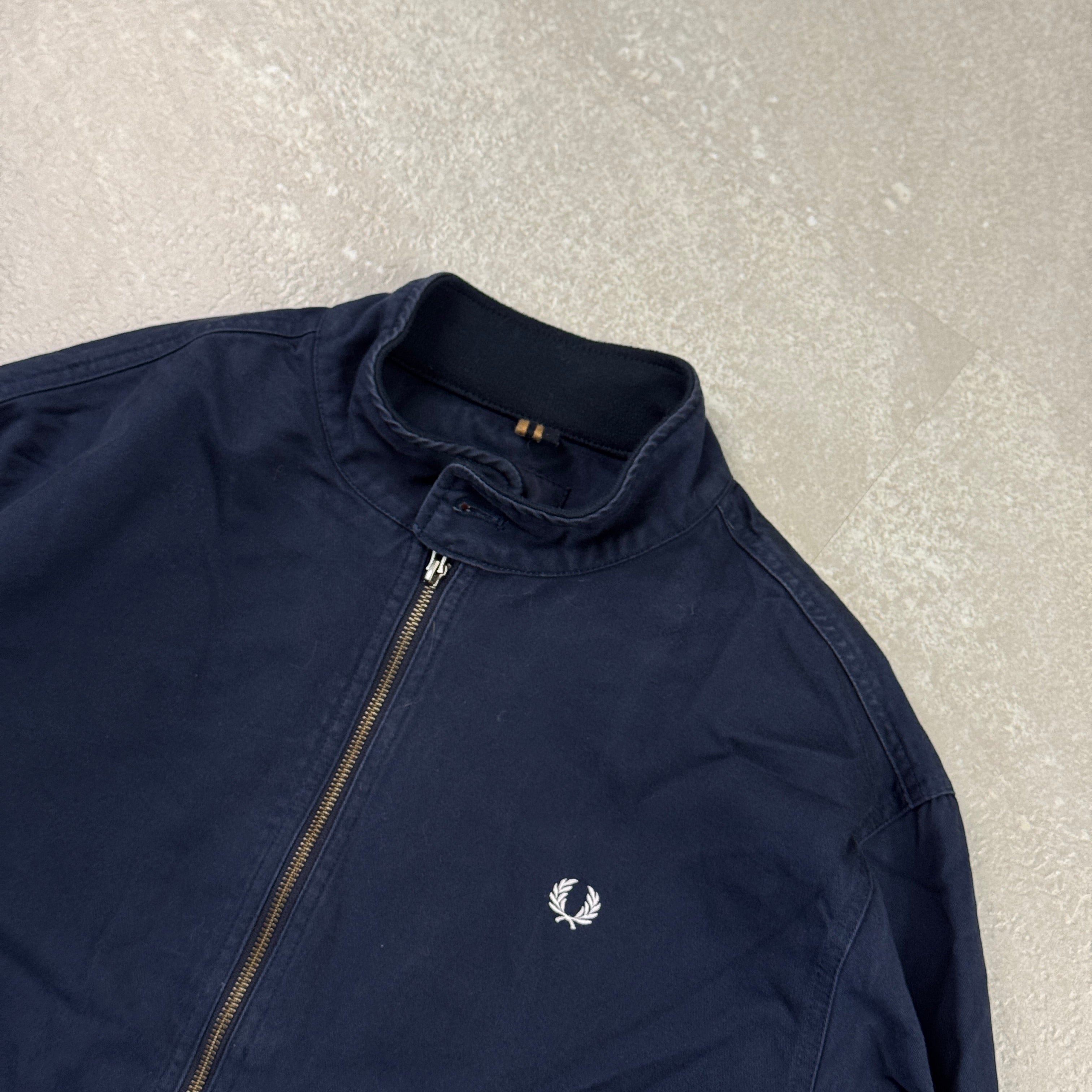 Fred Perry Jacke (XL)