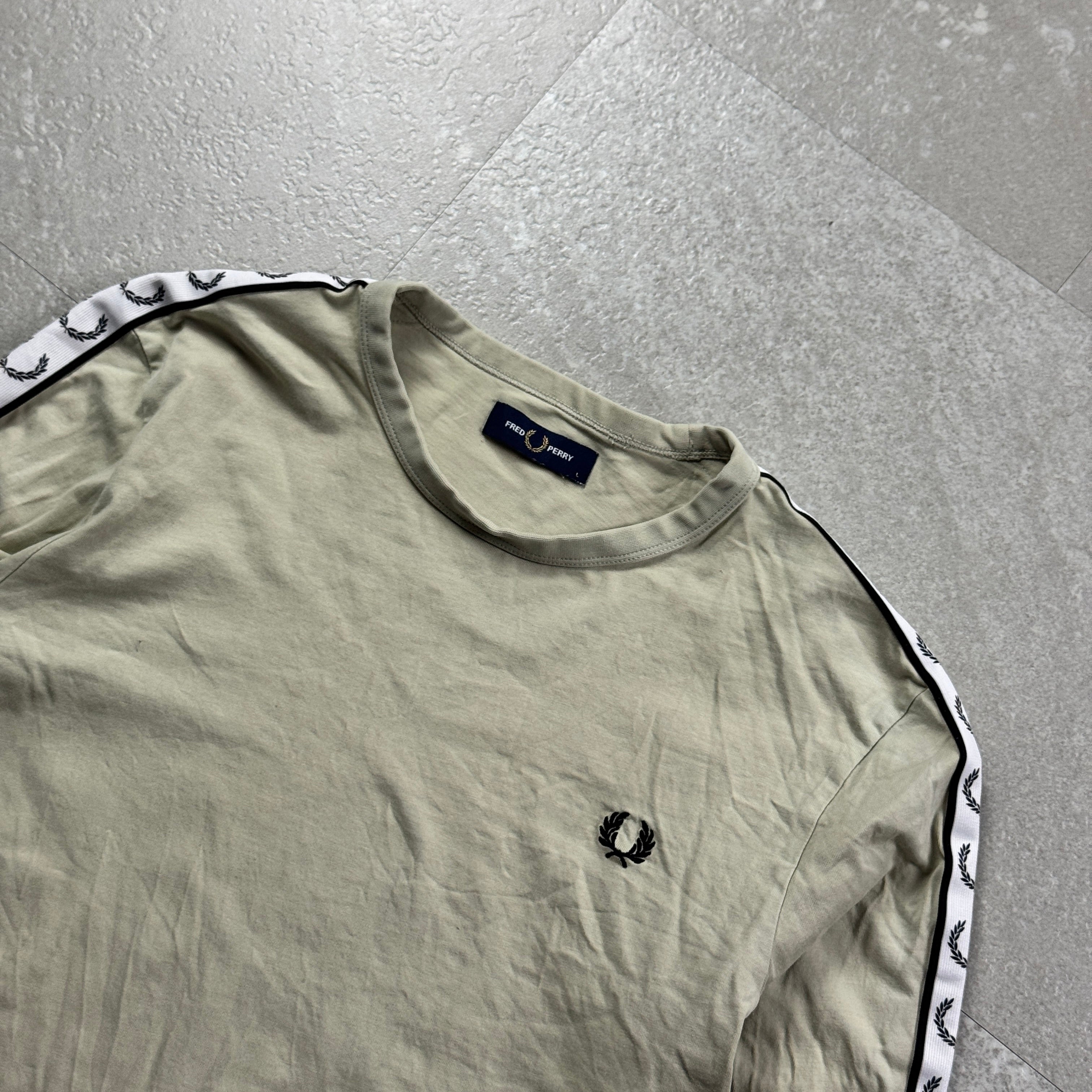 Fred Perry Longsleeve (L)