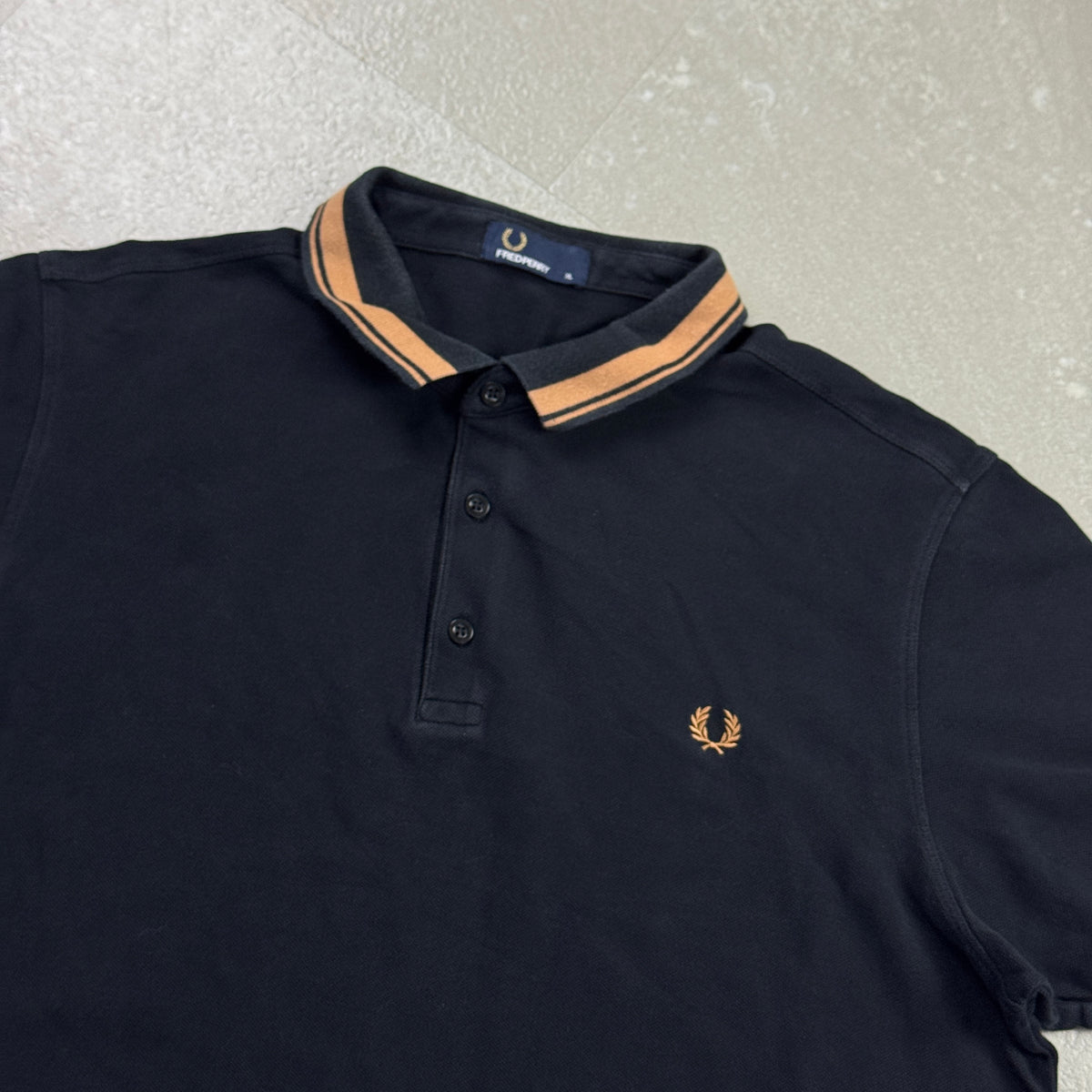 Fred Perry Poloshirt (XL)