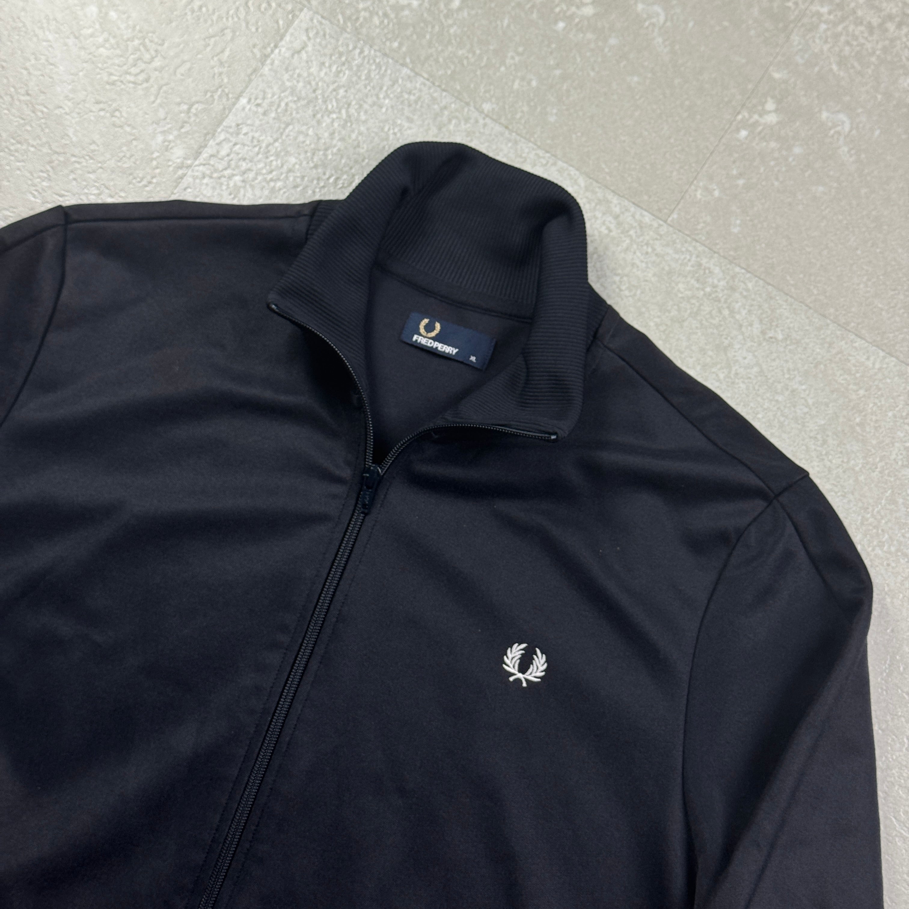Fred Perry Trackjacket (XL)