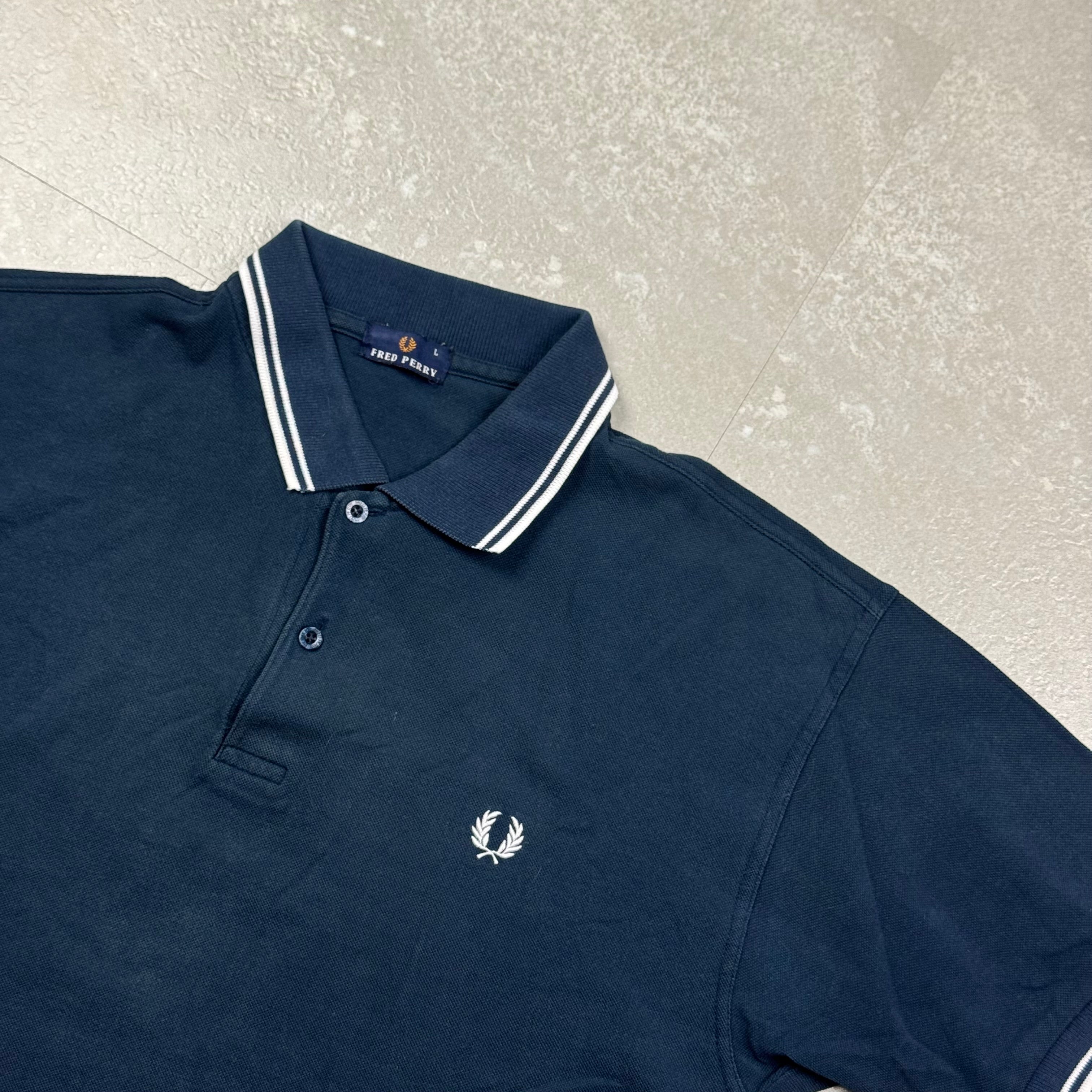 Fred Perry Poloshirt (L)