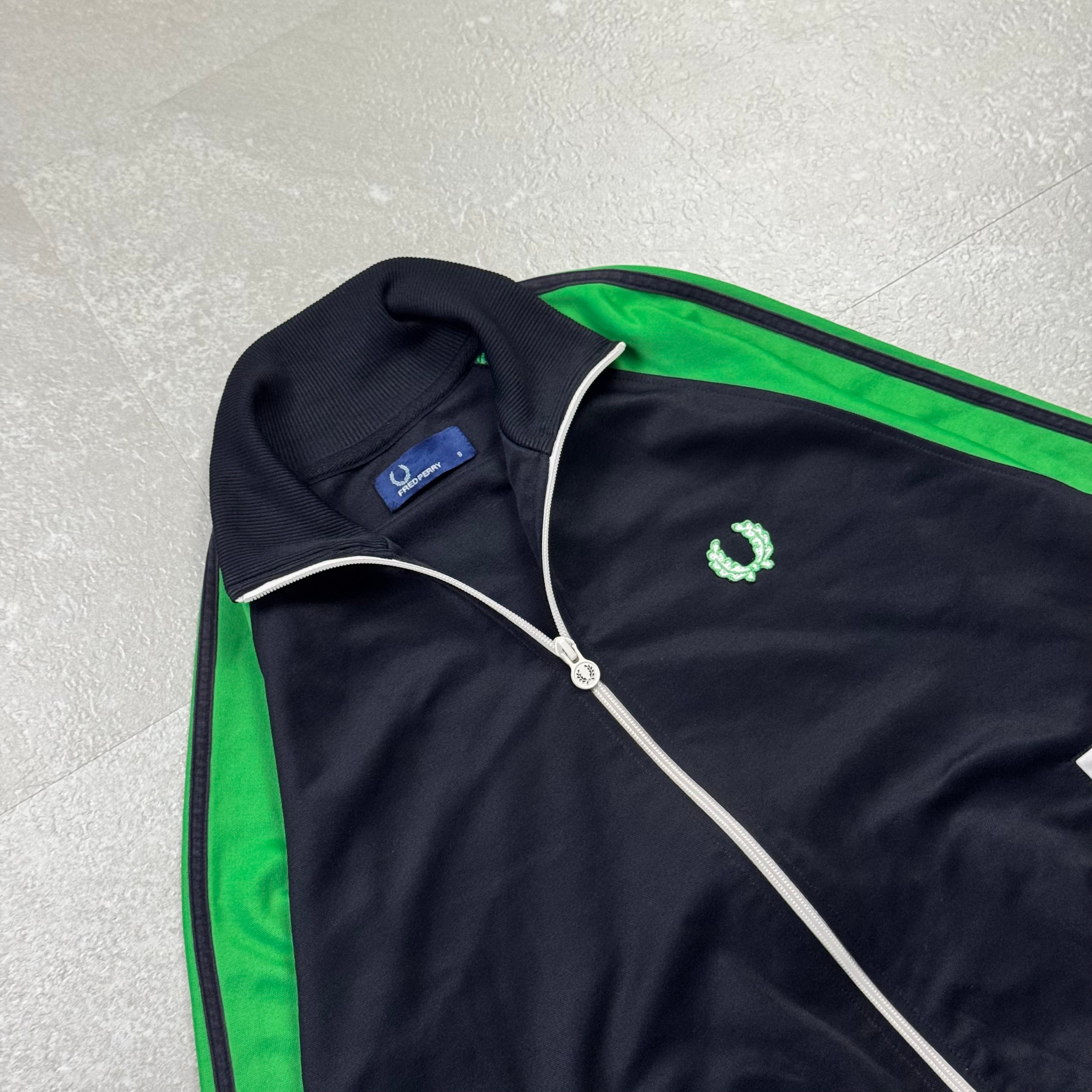 Fred Perry Trackjacket (S)