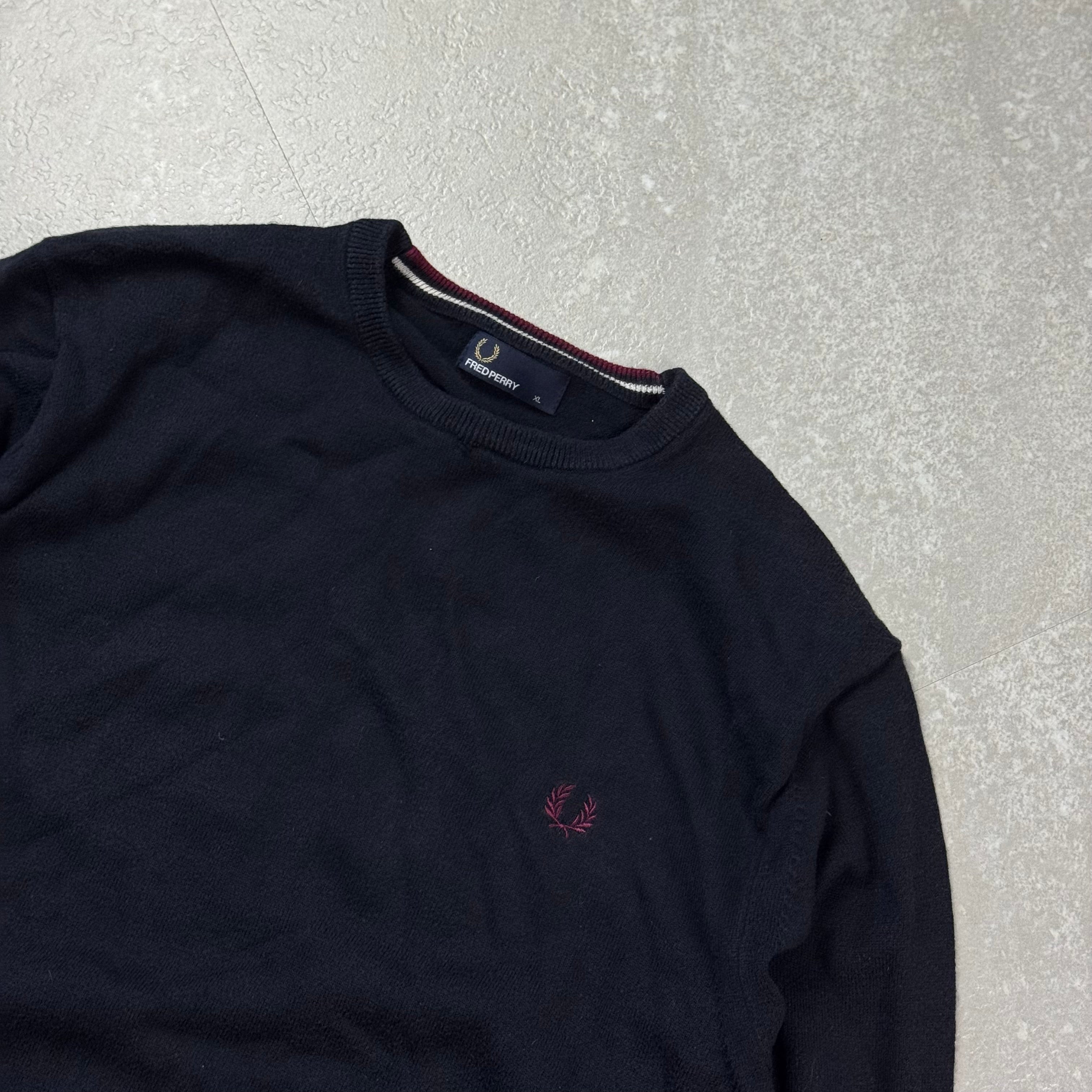 Fred Perry Sweater (XL)