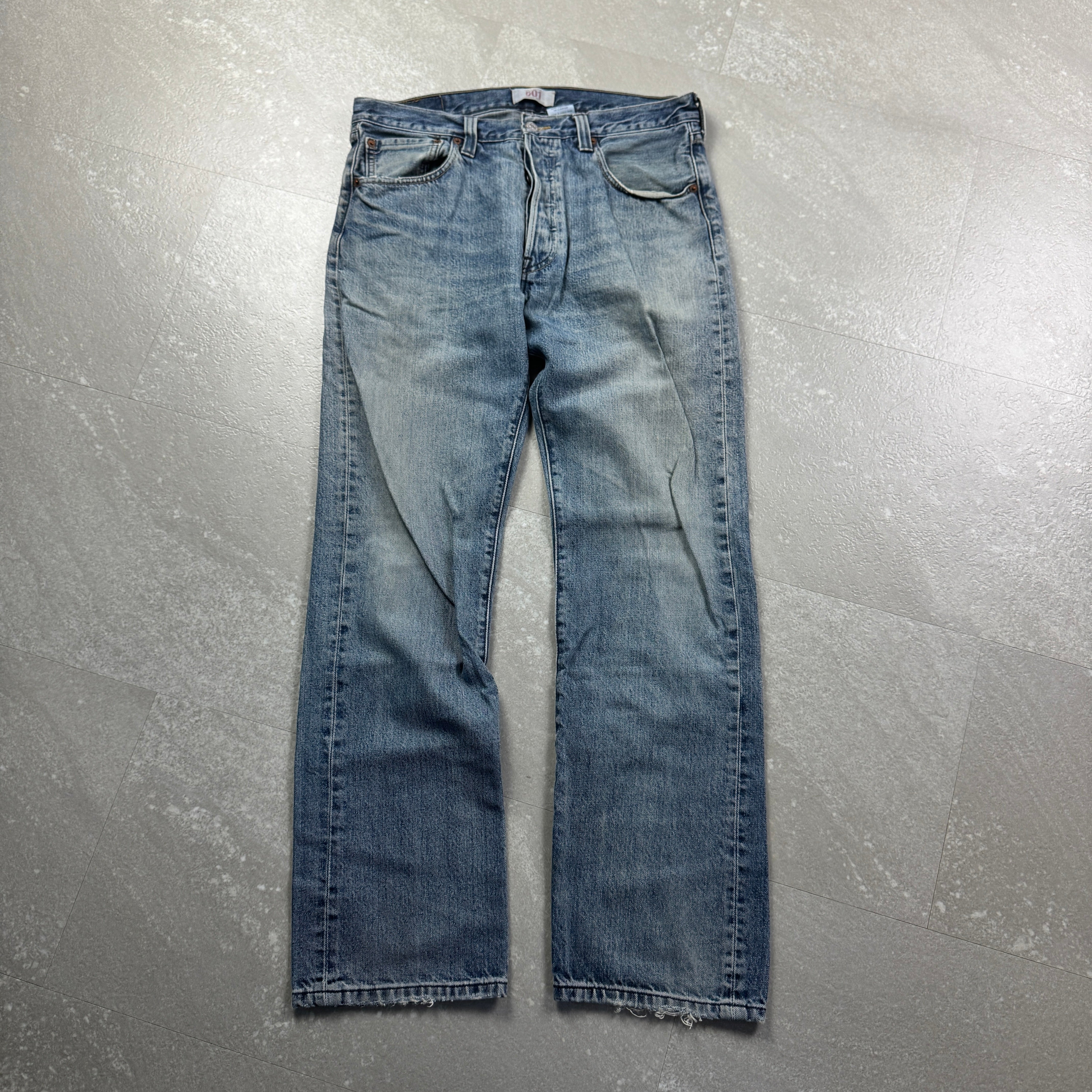 Levis 501 Jeans