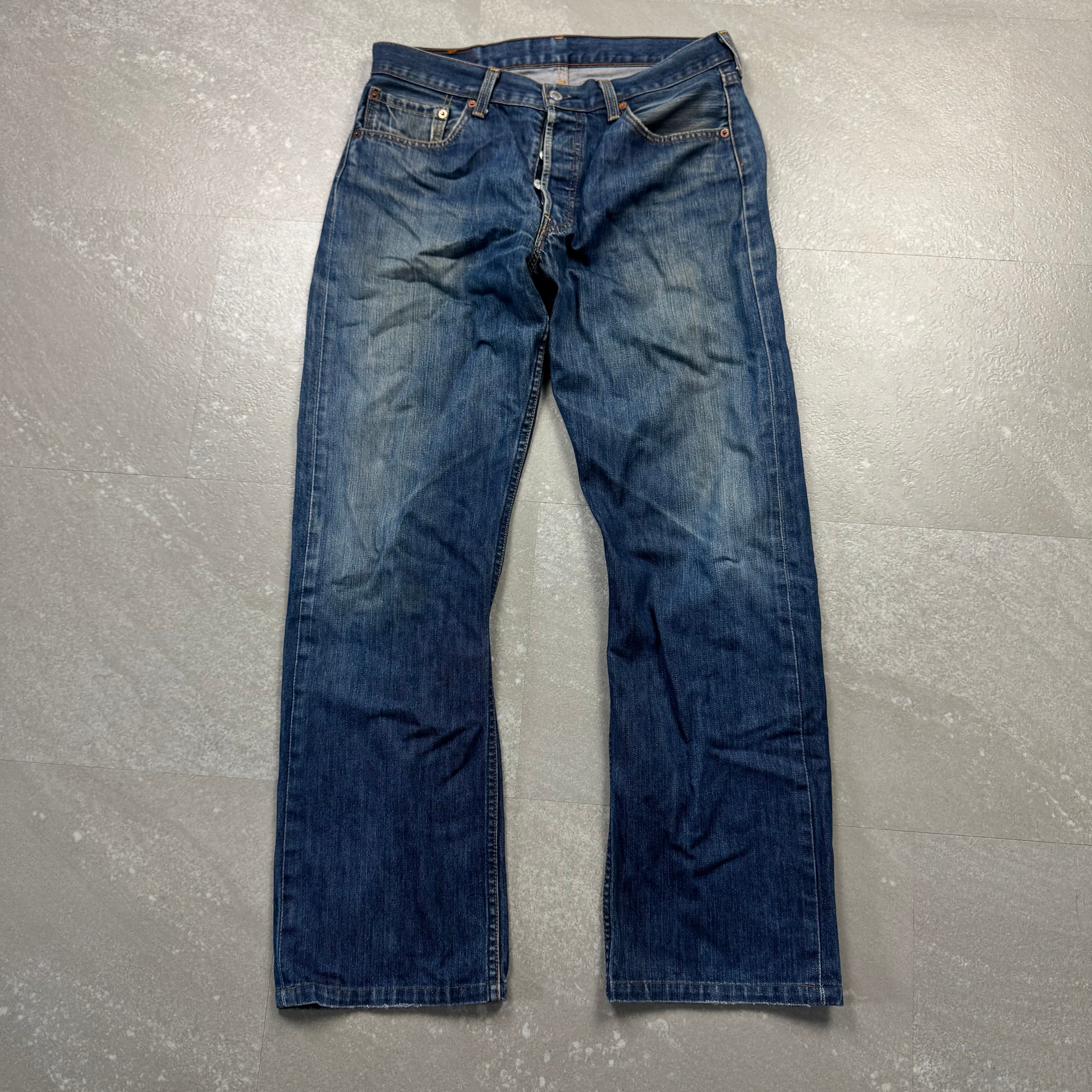 Levis 501 Jeans