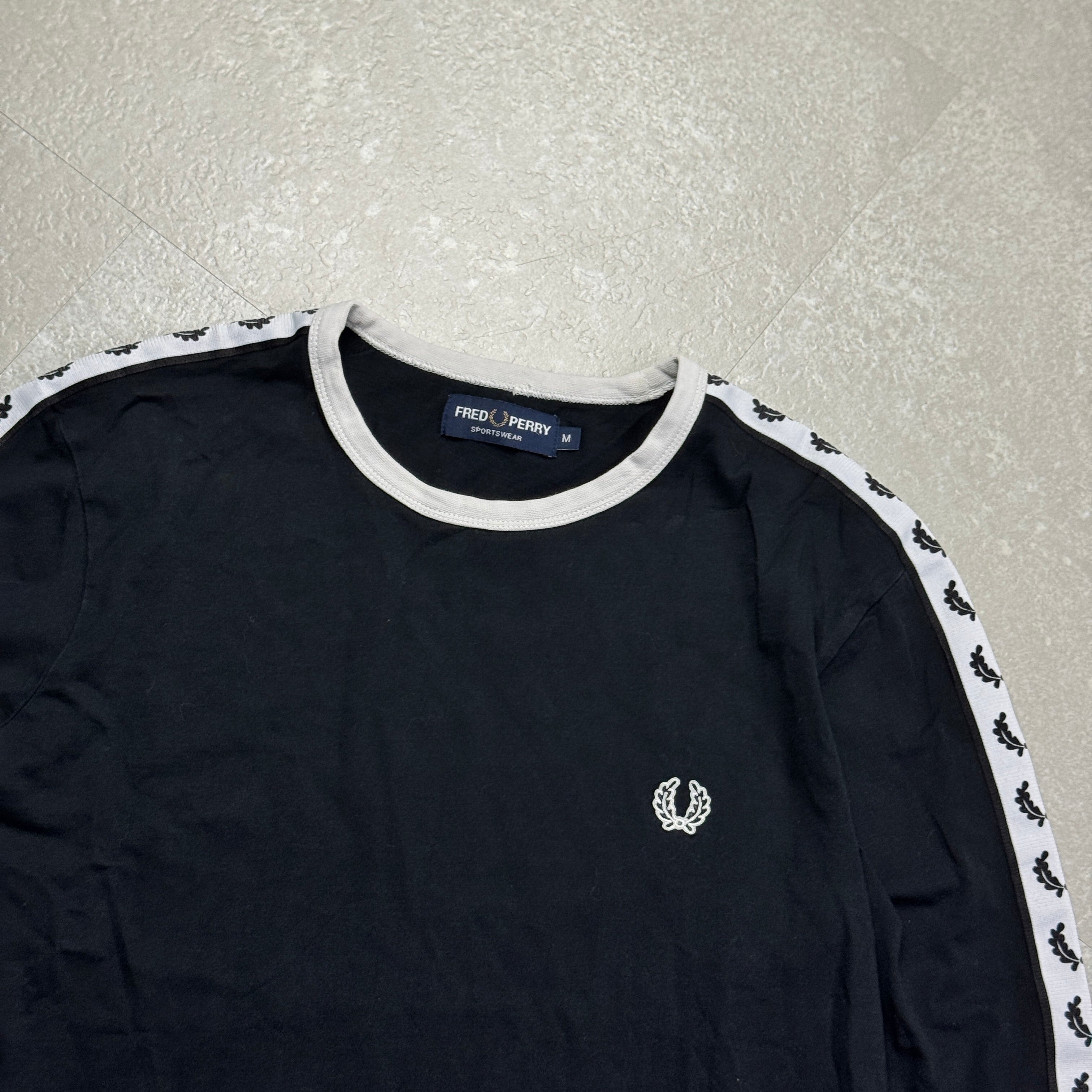 Fred Perry Longsleeve (M)