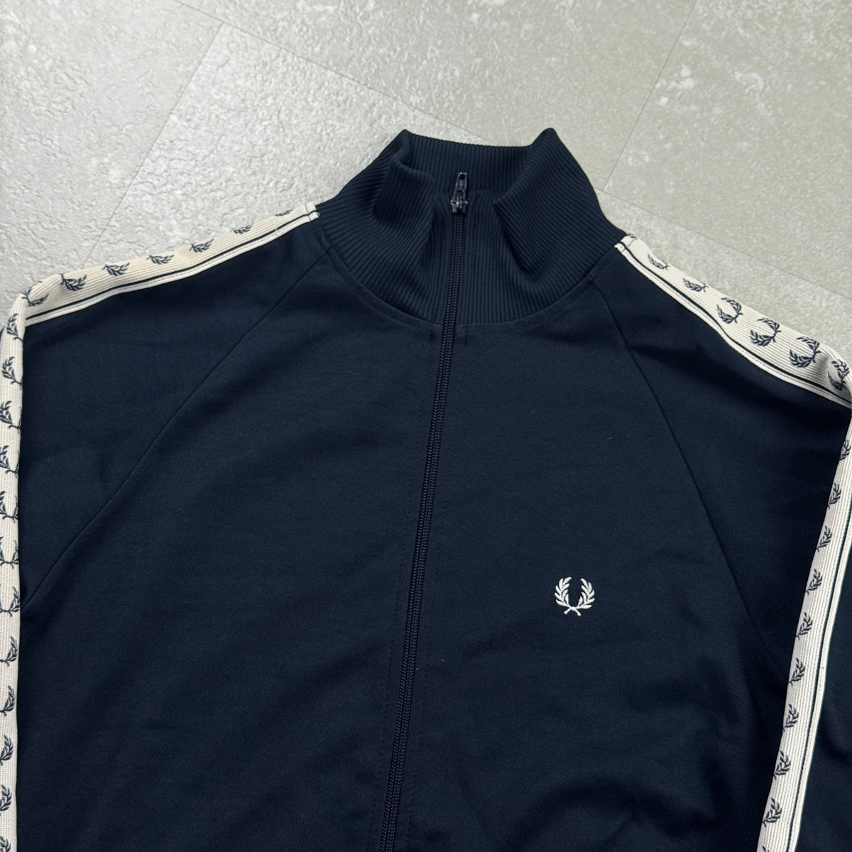 Fred Perry Trackjacket (S)