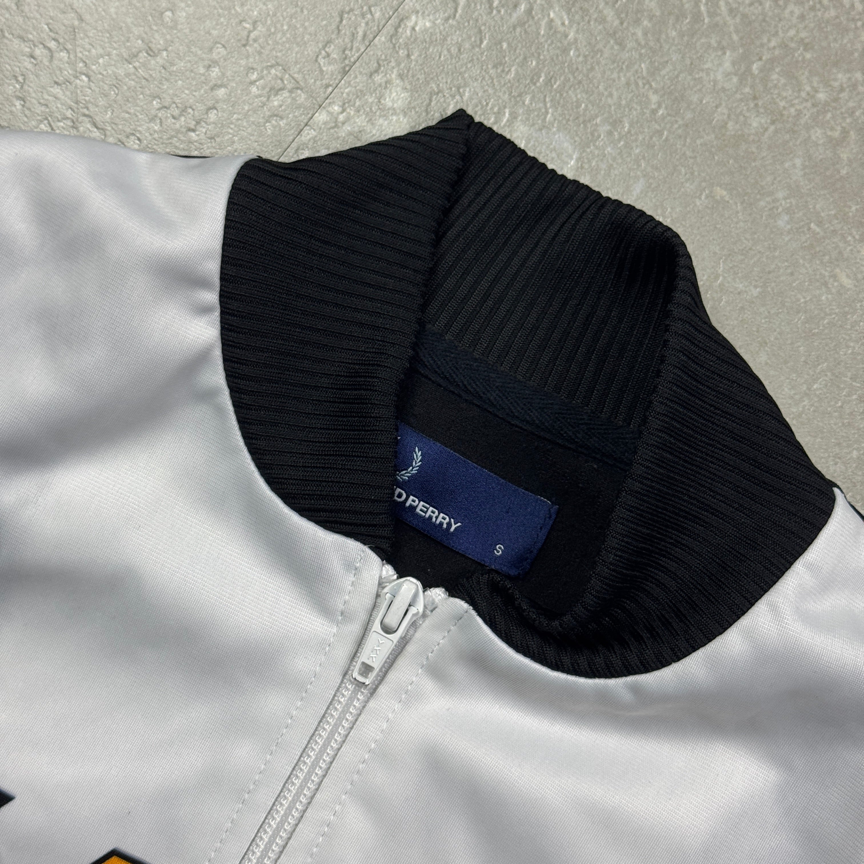 Fred Perry Trackjacket (S)