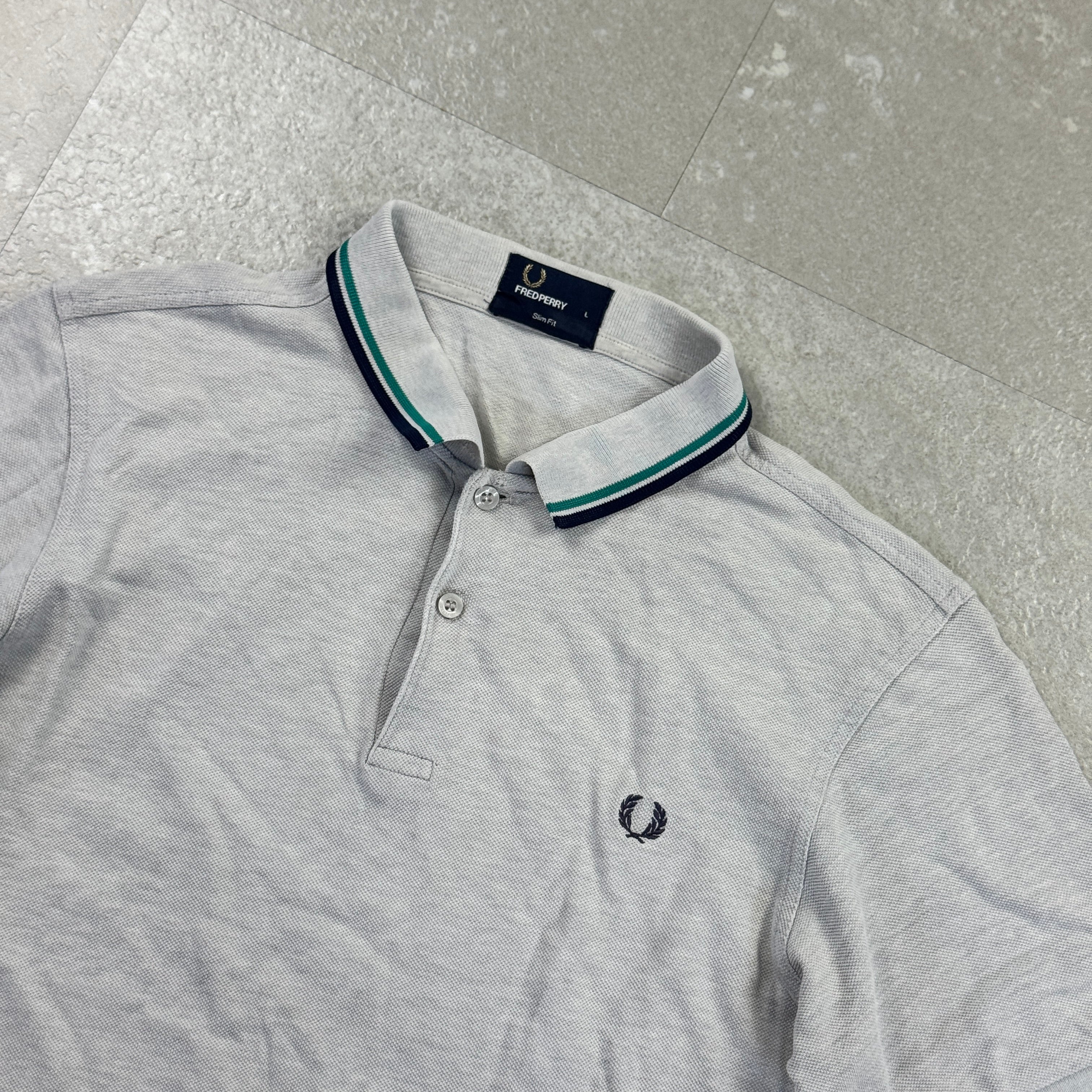 Fred Perry Poloshirt (L)