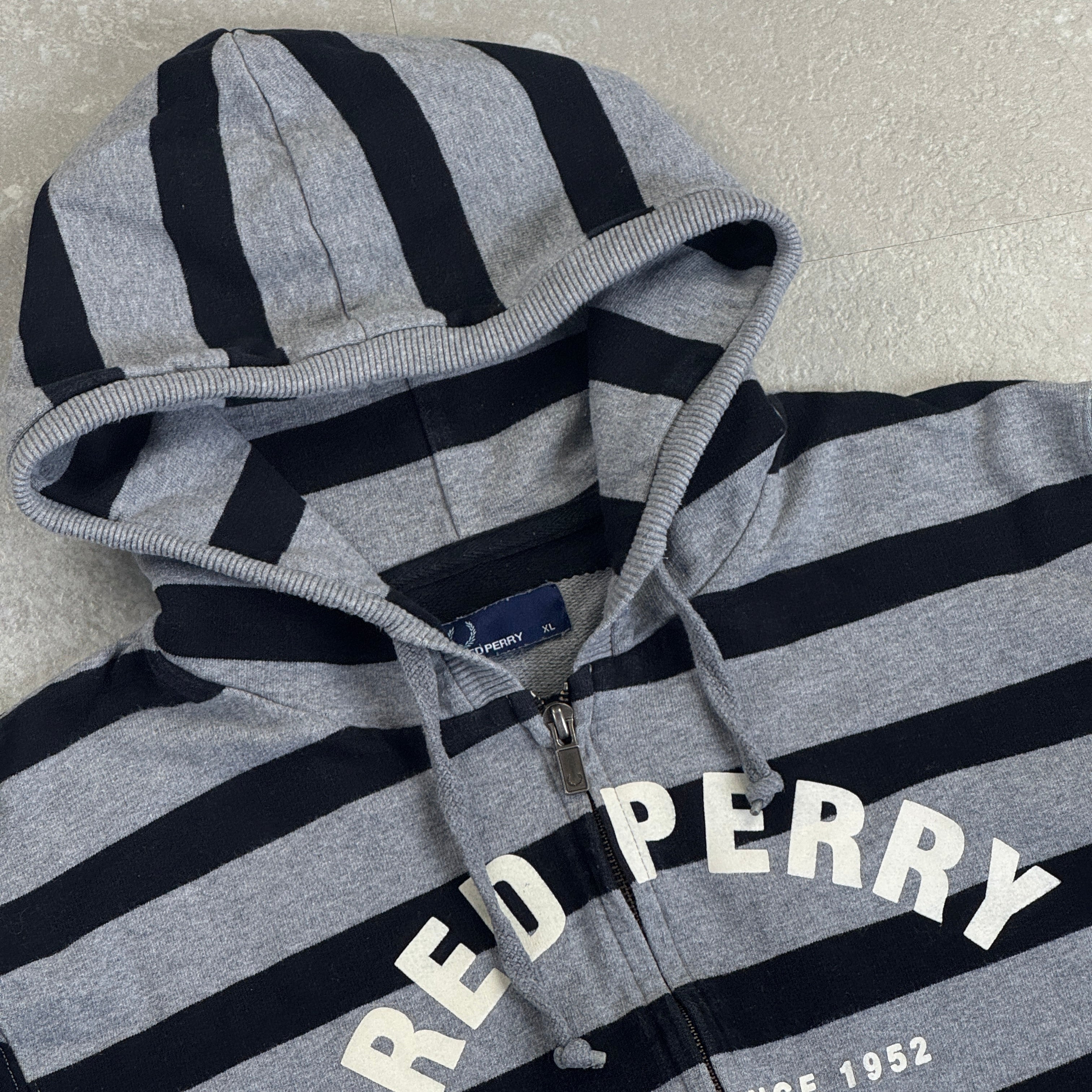 Fred Perry Zipper (L)
