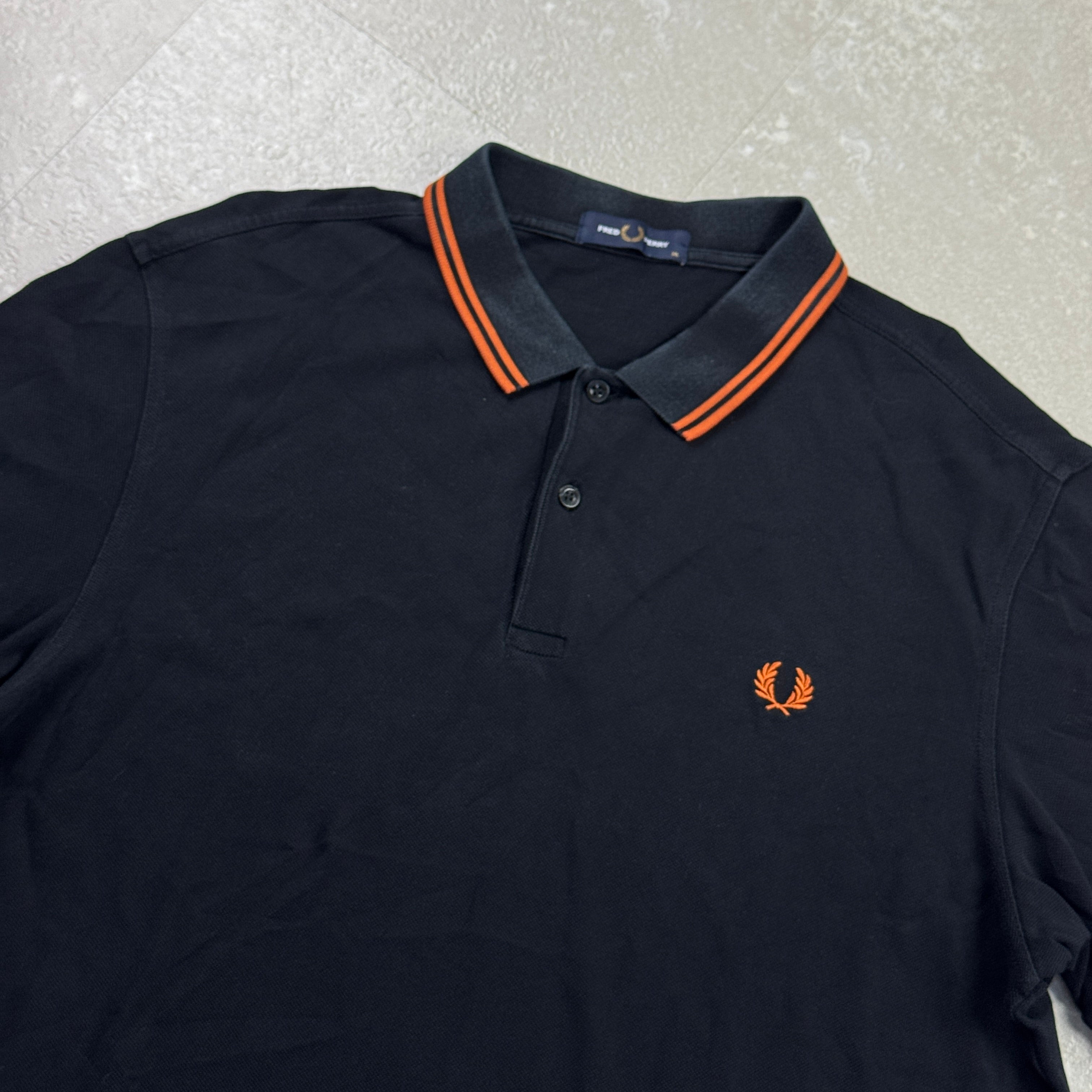 Fred Perry Poloshirt (XL)