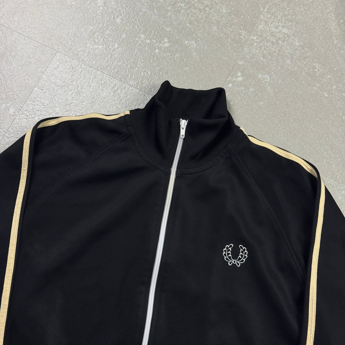 Fred Perry Trackjacket (M)